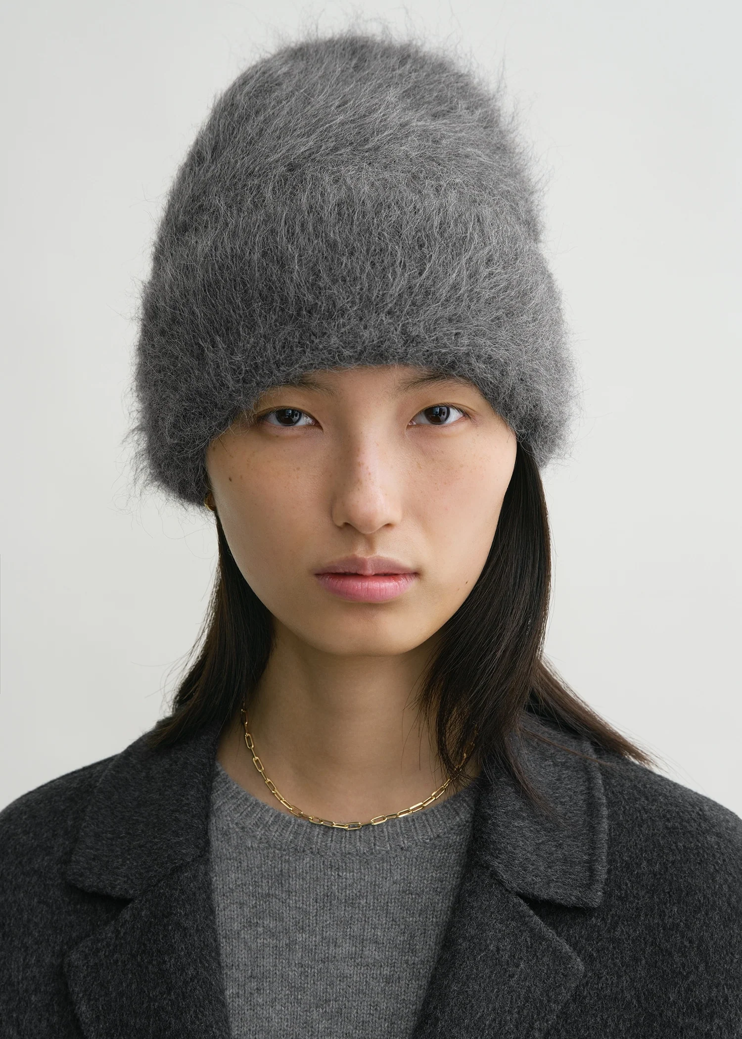 Alpaca knit beanie dark grey melange - Image 3