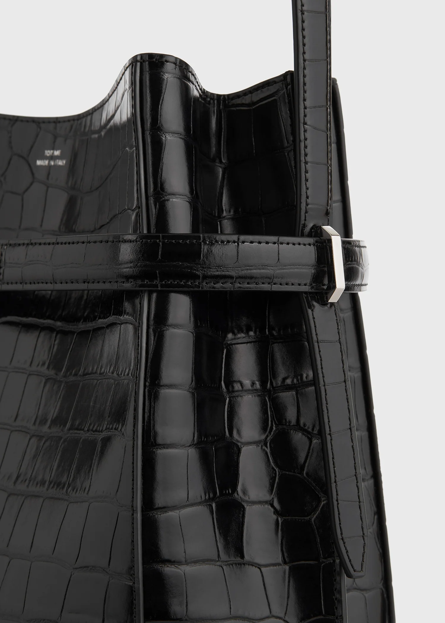 Belted croco-embossed bucket bag black - Image 6