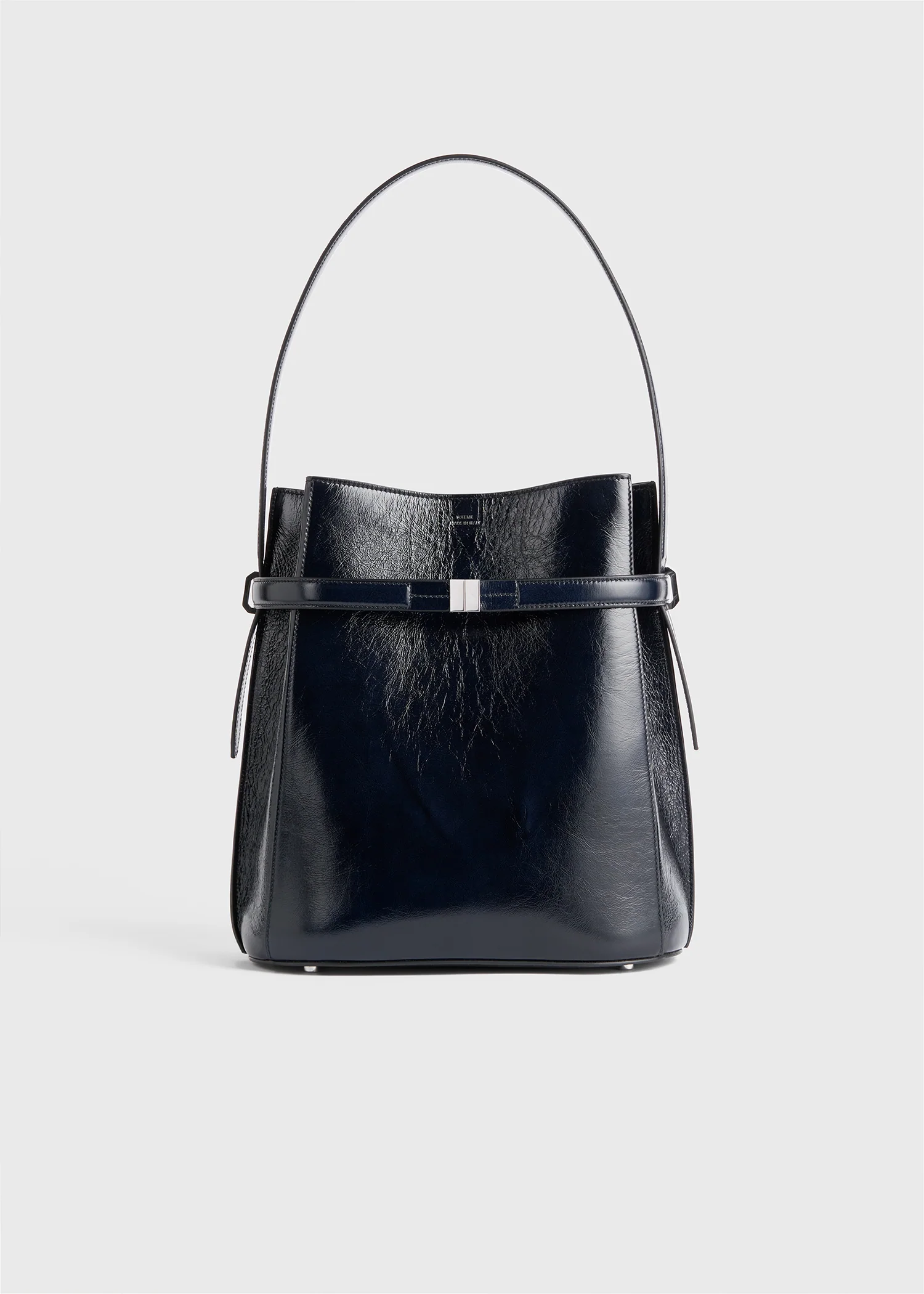 Belted Naplack bucket bag navy - Image 9