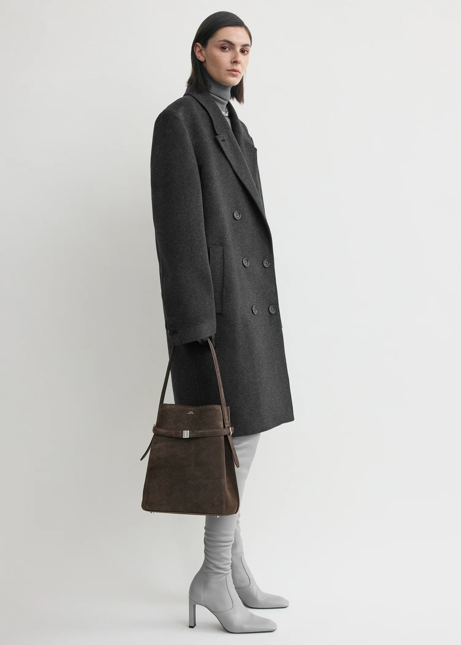 Belted suede bucket bag brown - Image 3