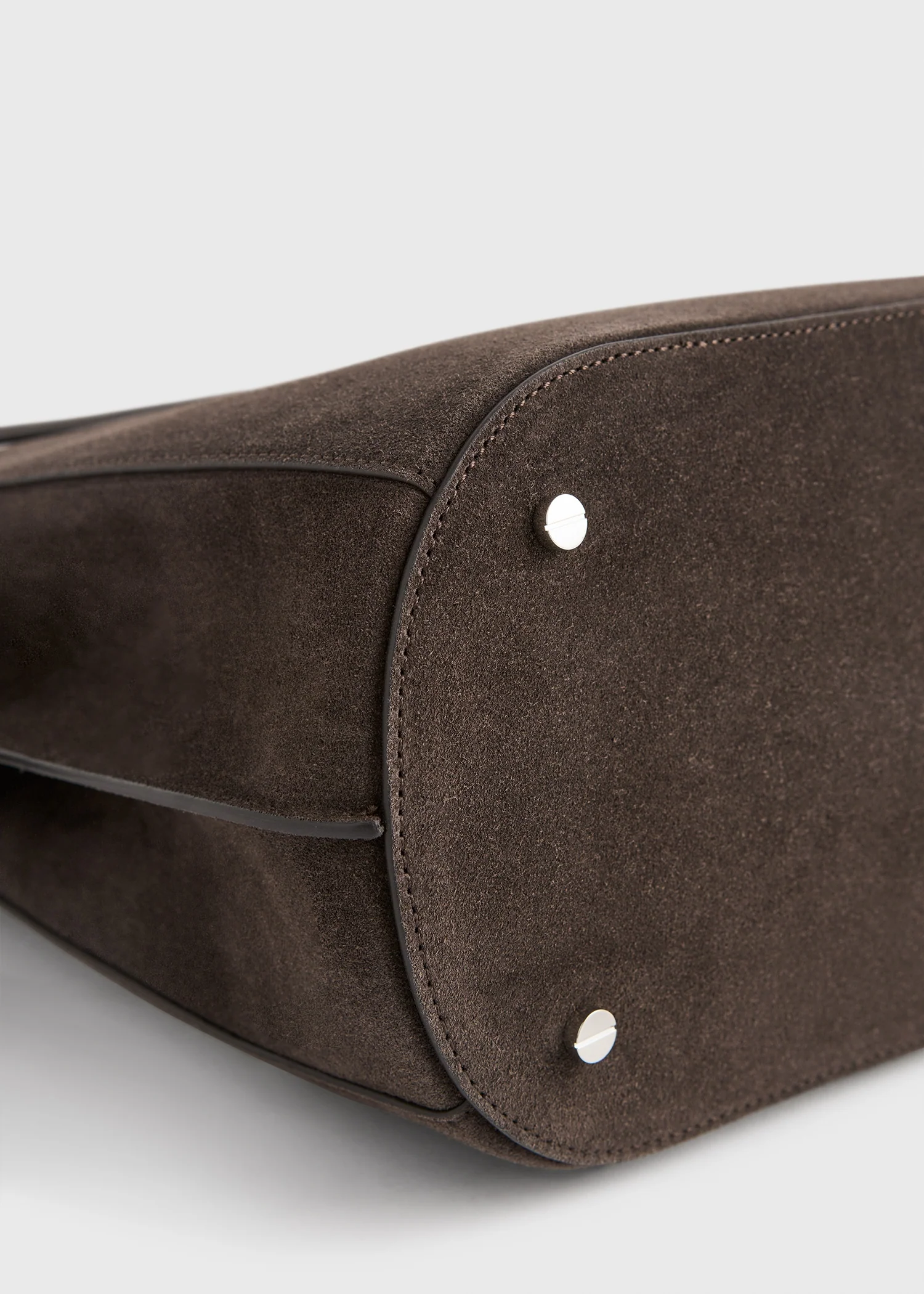 Belted suede bucket bag brown - Image 7