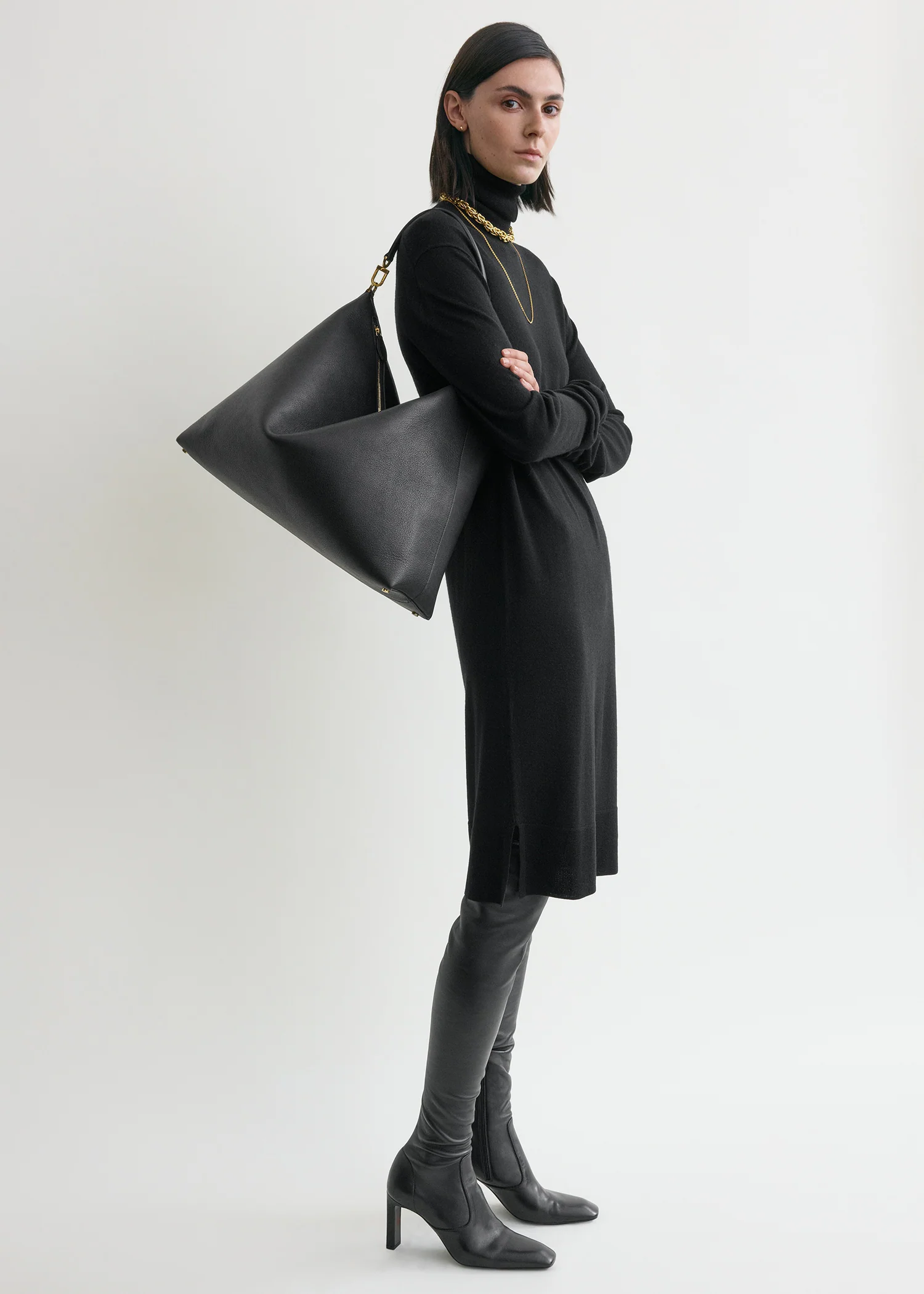 Bevel grained-leather bag black - Image 3