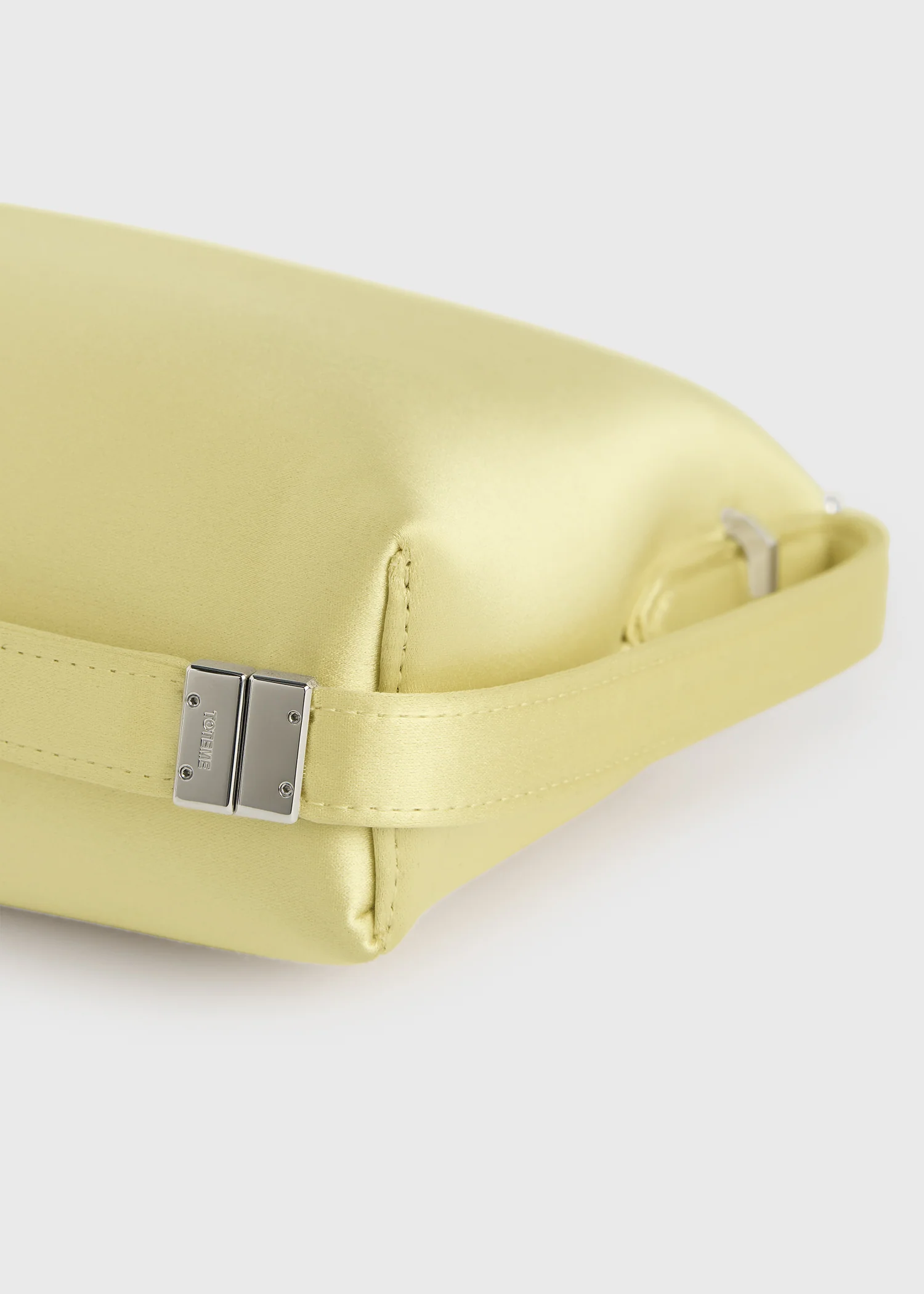 Bevel satin wristlet pale yellow - Image 7