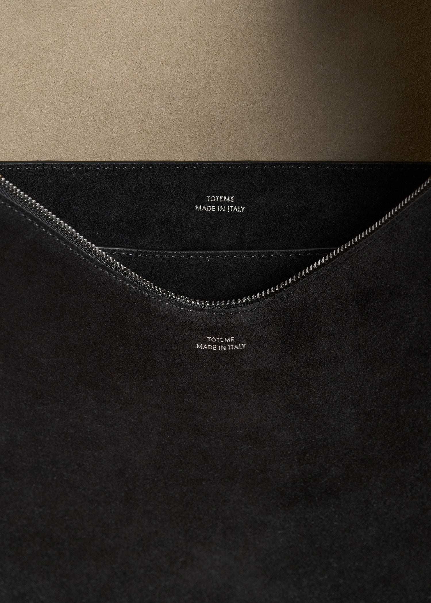 Bevel suede bag black - Image 6
