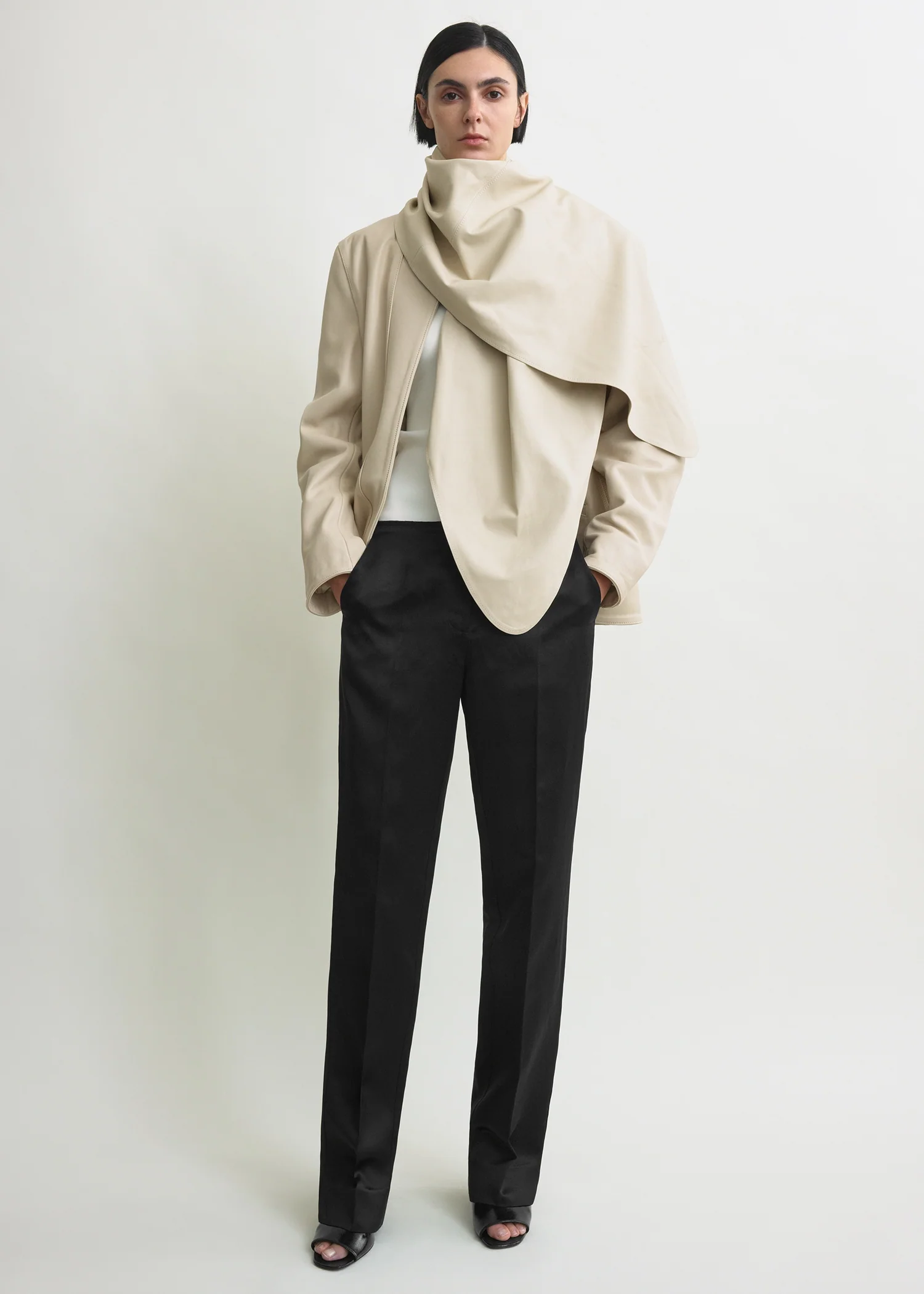 Big leather scarf stone - Image 3