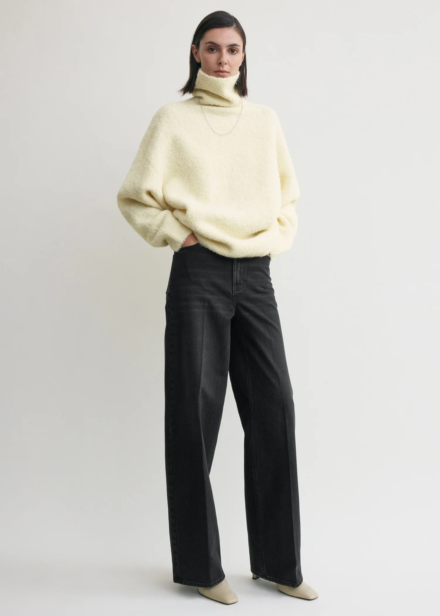 Bouclé turtleneck milk - Image 2