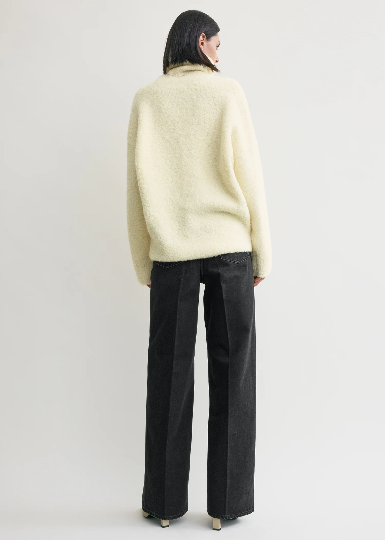 Bouclé turtleneck milk - Image 4