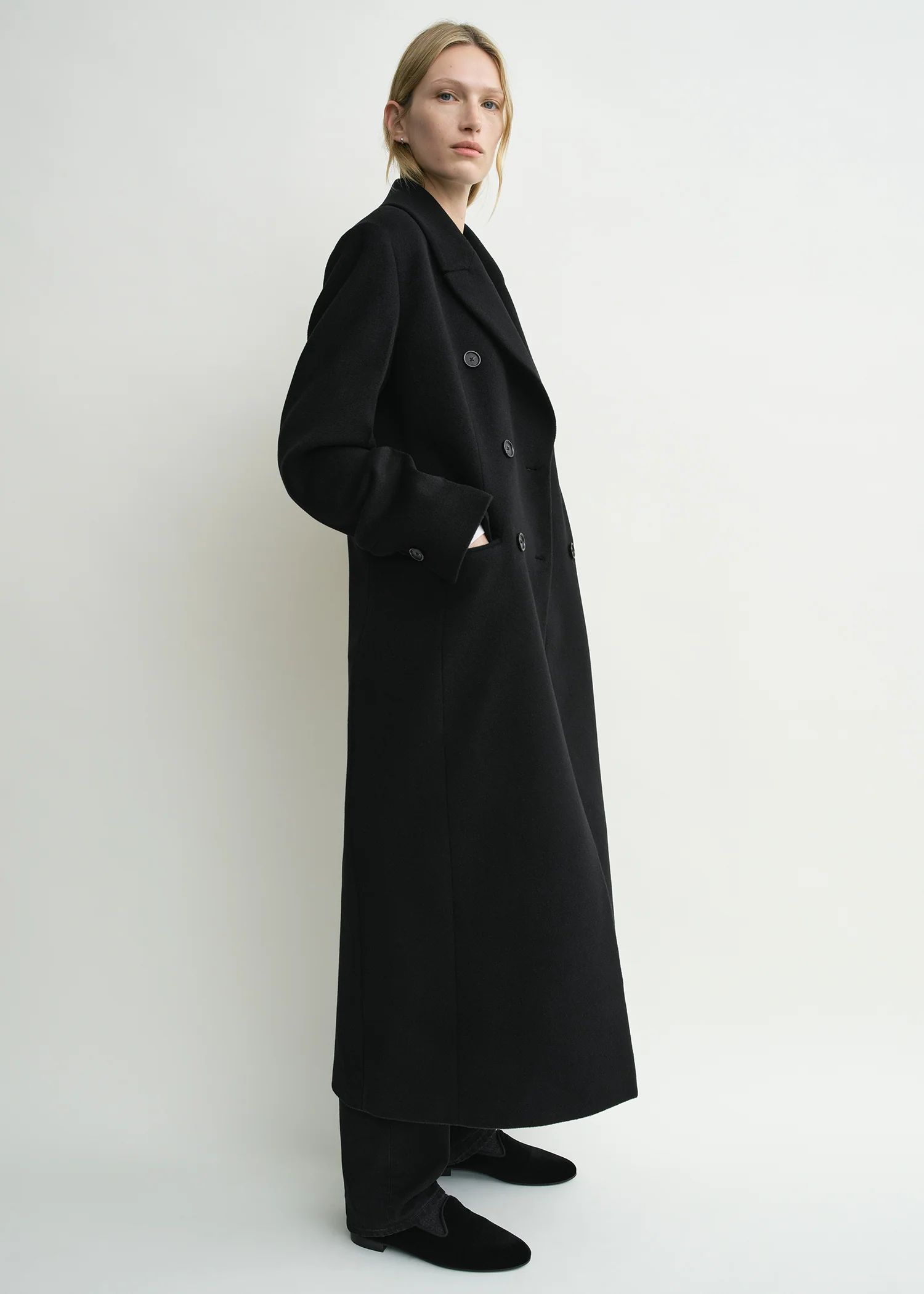 Broad coat black - Image 2