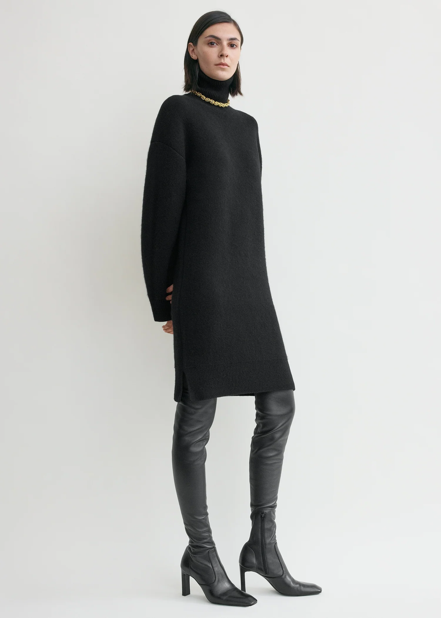 Broad turtleneck dress black - Image 2