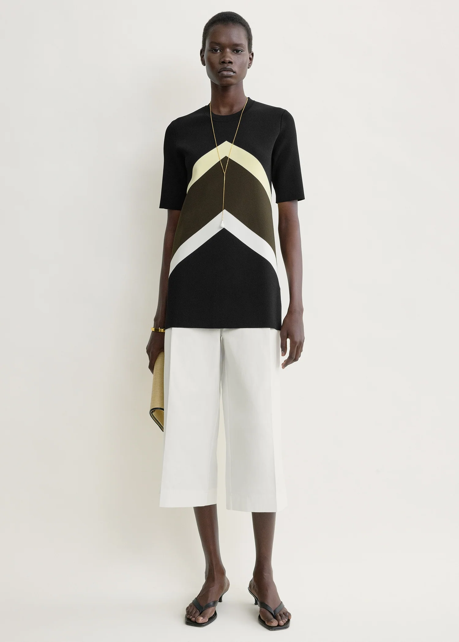 Chevron stripe tee black/green