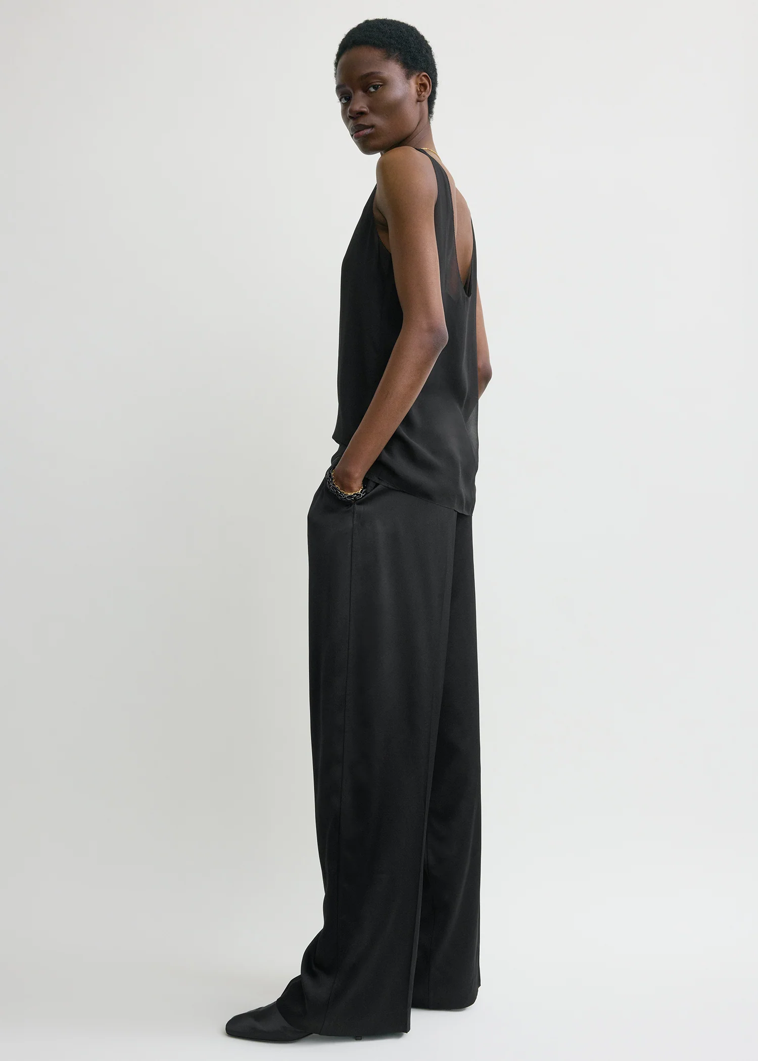 Chiffon slip top black - Image 2