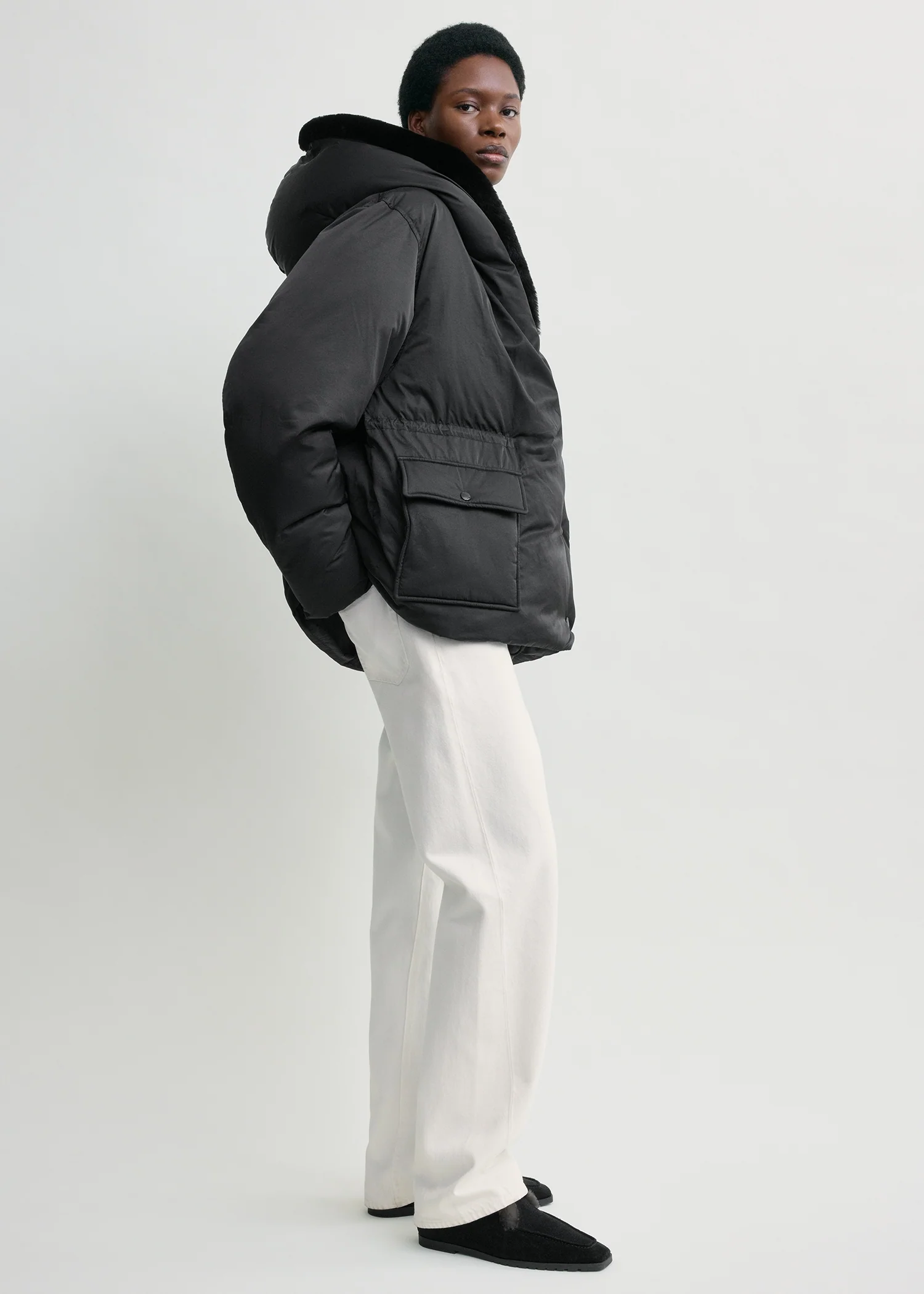 Cinched puffer jacket black - Image 3