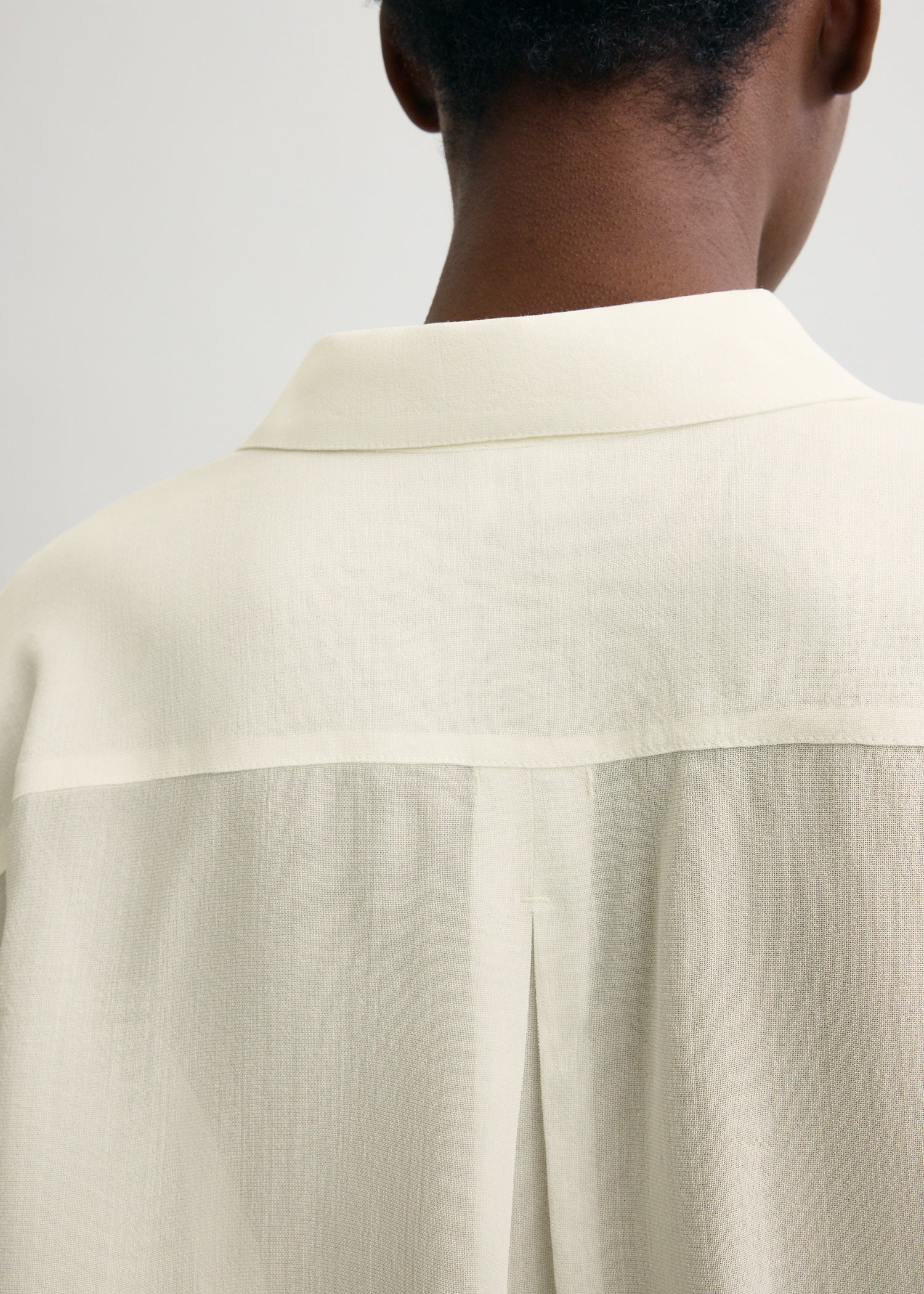 Classic crepe shirt milk - Image 5
