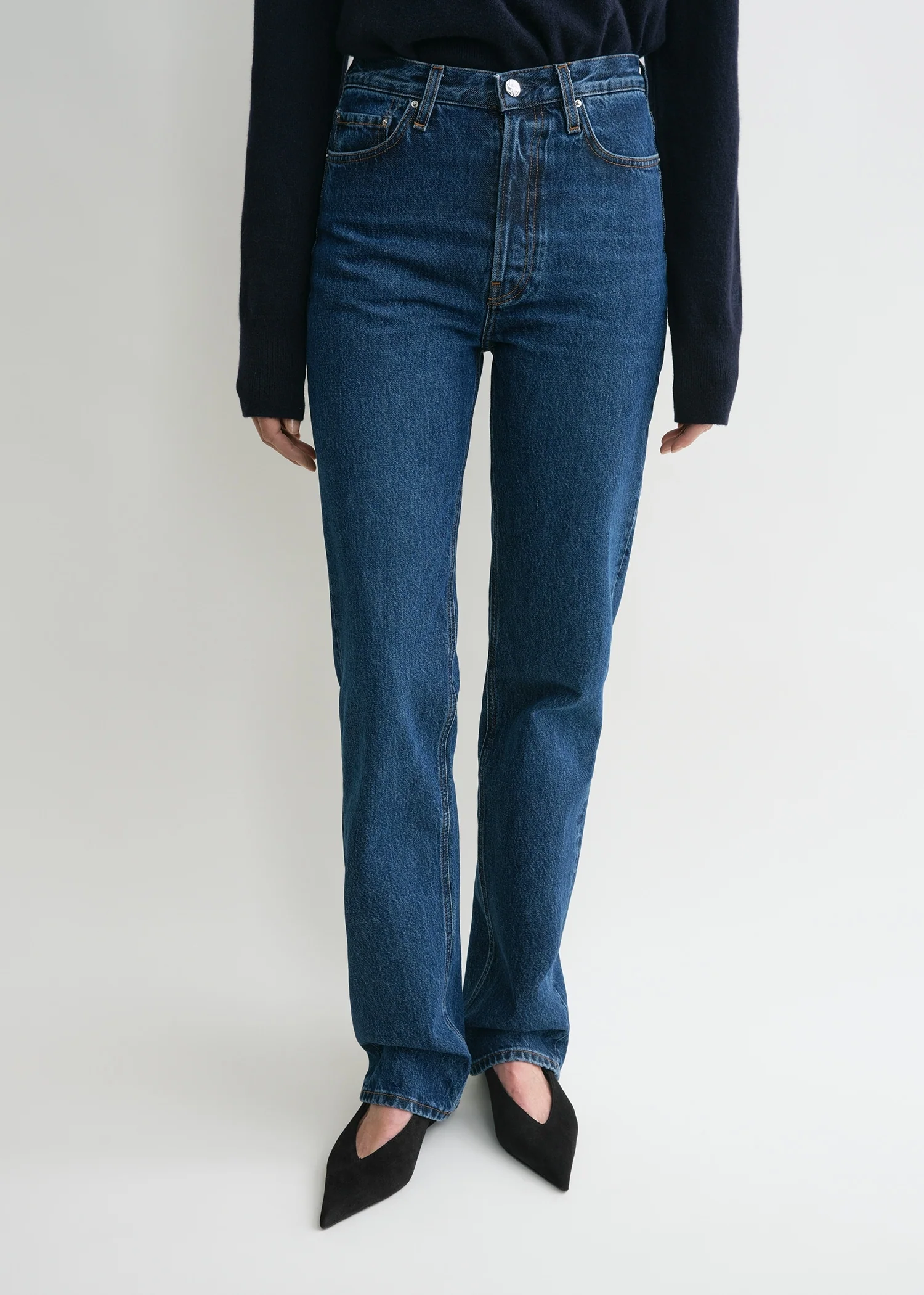 Classic cut denim full length dark blue - Image 4