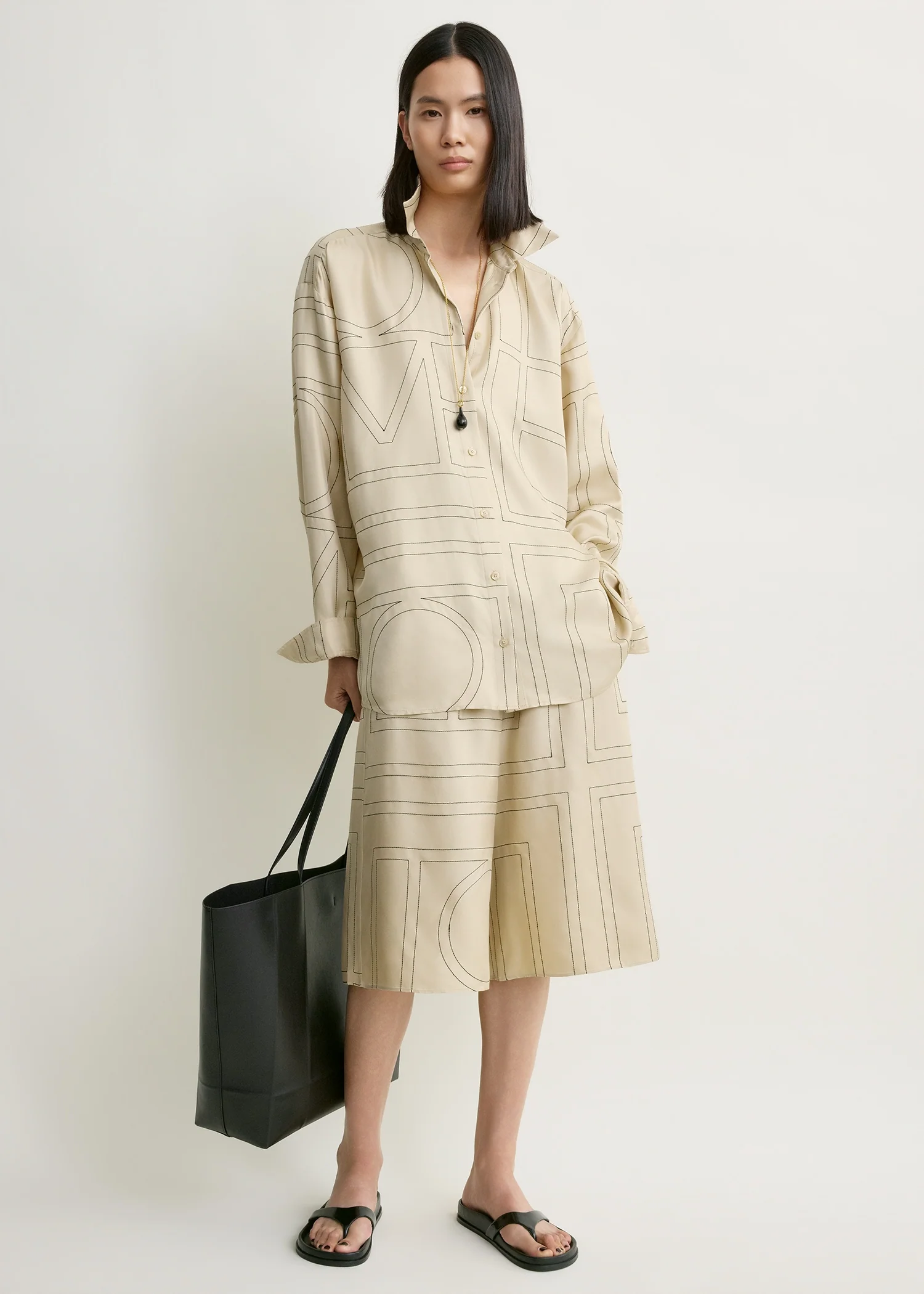 Classic embroidered shirt ivory