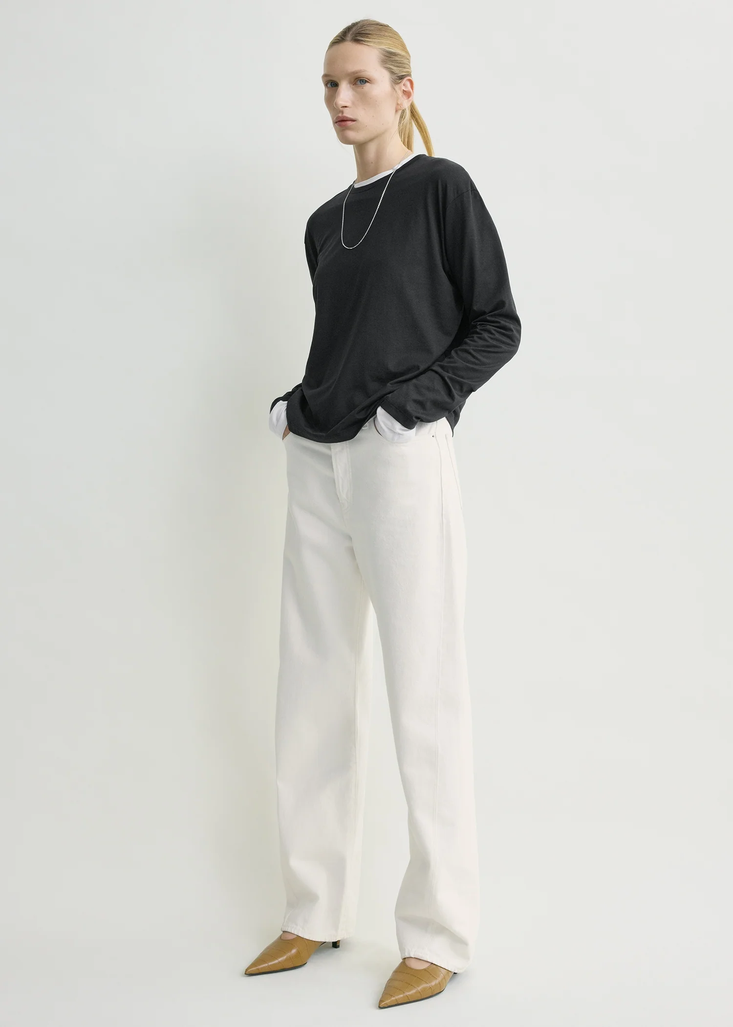 Classic long-sleeve tee black - Image 2