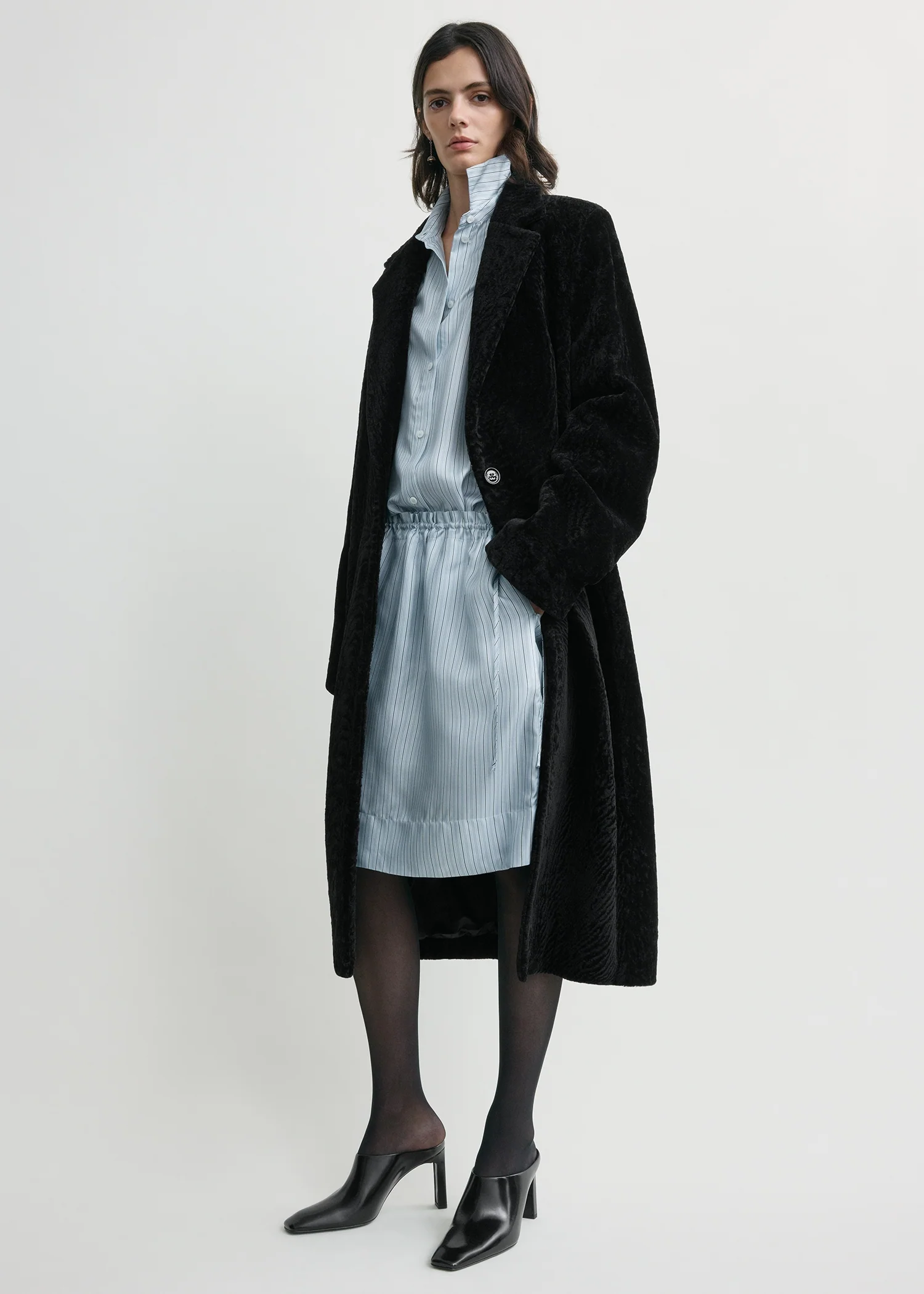 Classic shearling coat black - Image 5