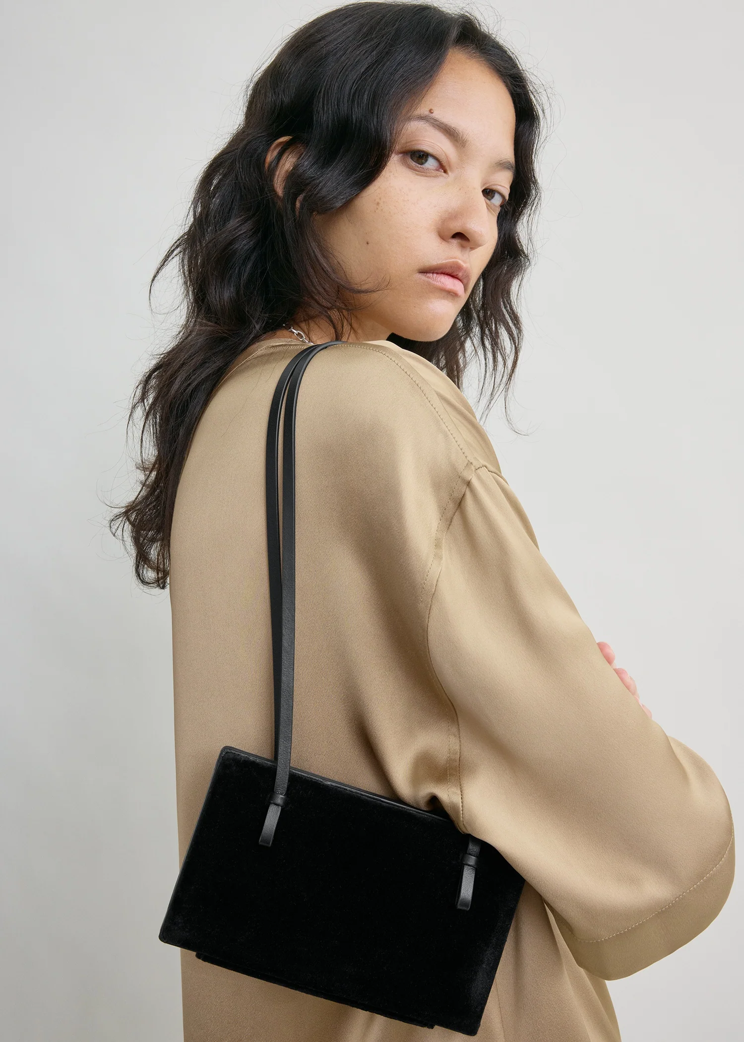 Cocktail velvet bag black - Image 2