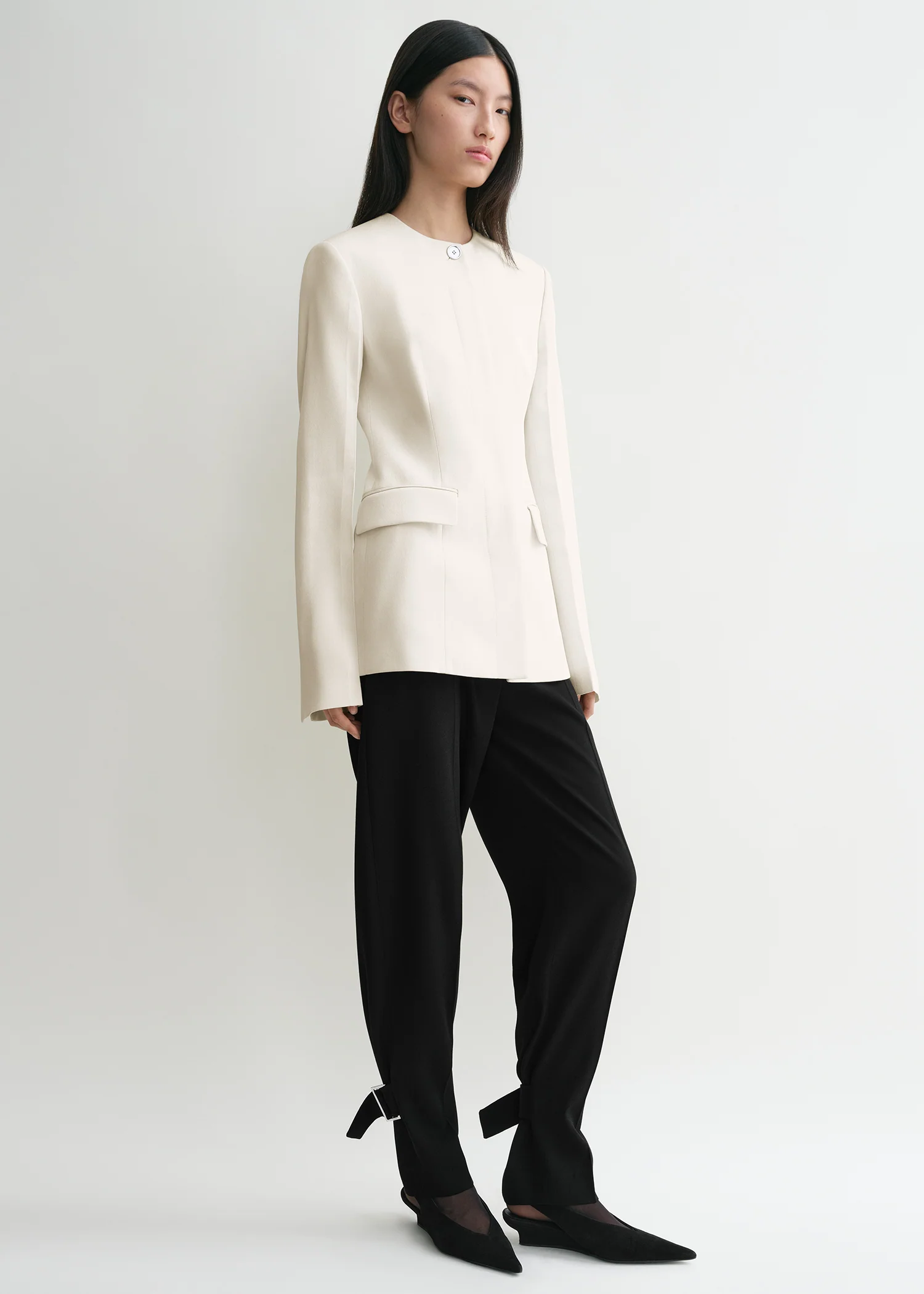Collarless cinched jacket ecru - Image 3