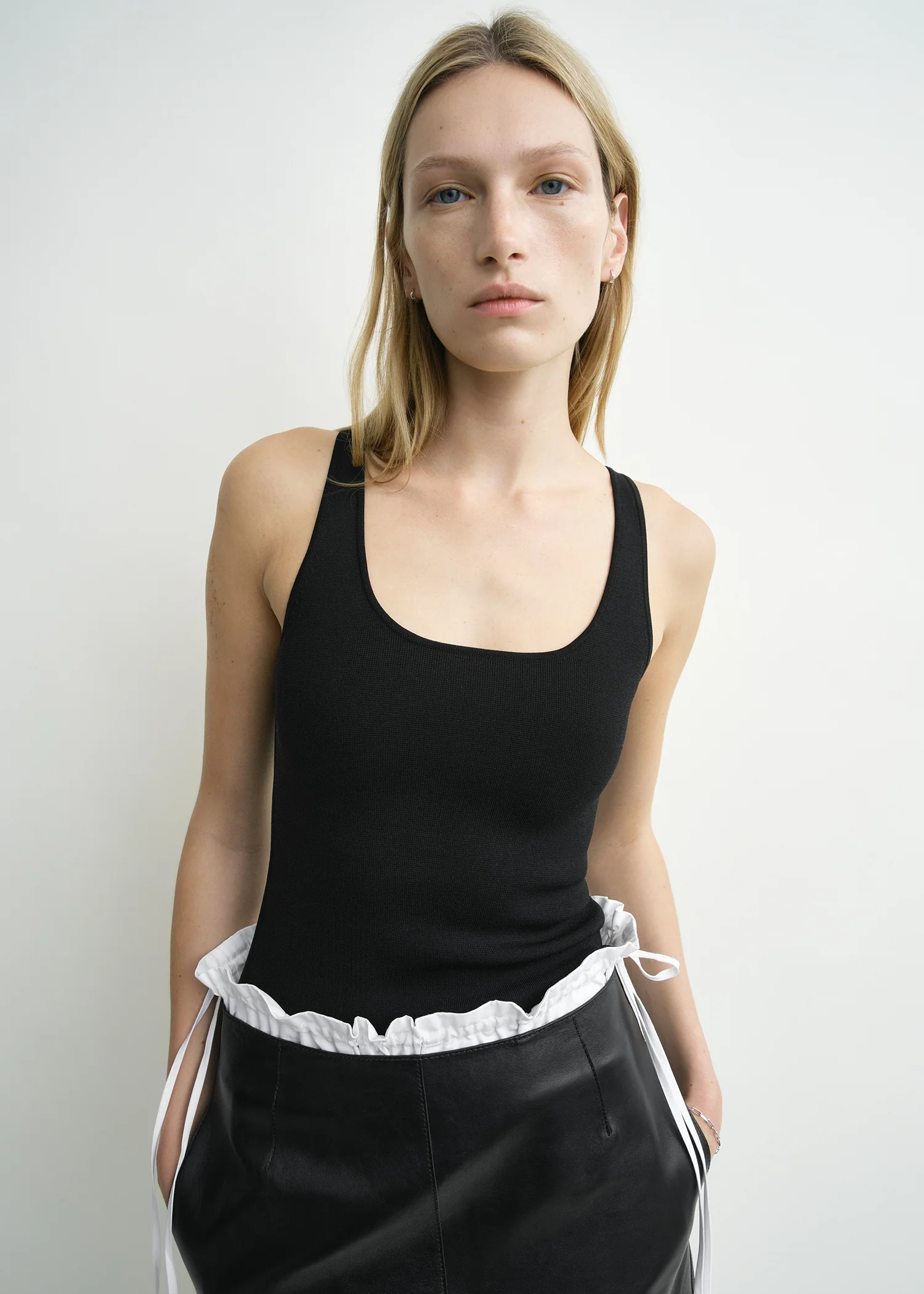 Compact knit tank black - Image 4