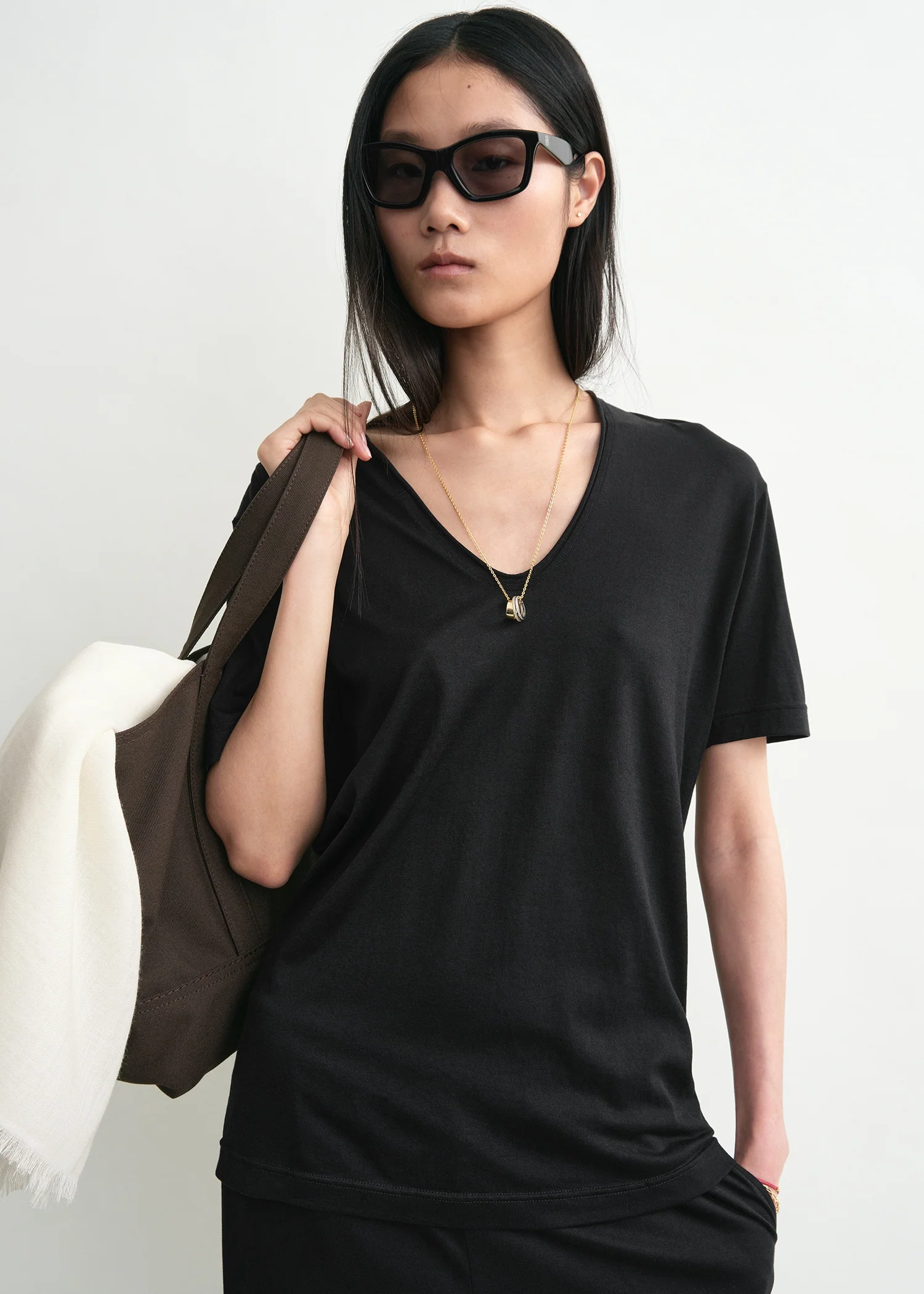 Cotton silk tee black - Image 3