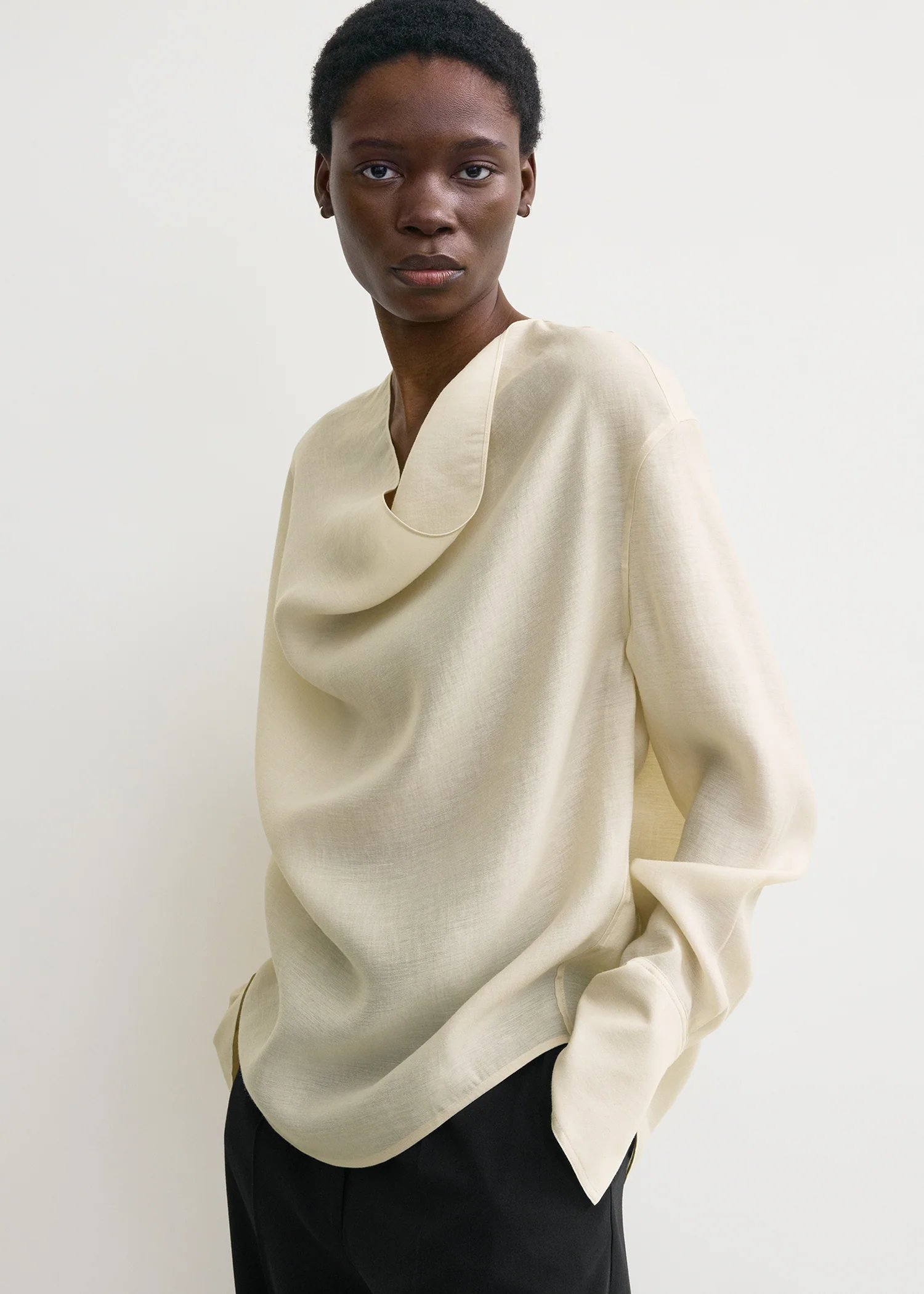 Cowl blouse ecru - Image 4