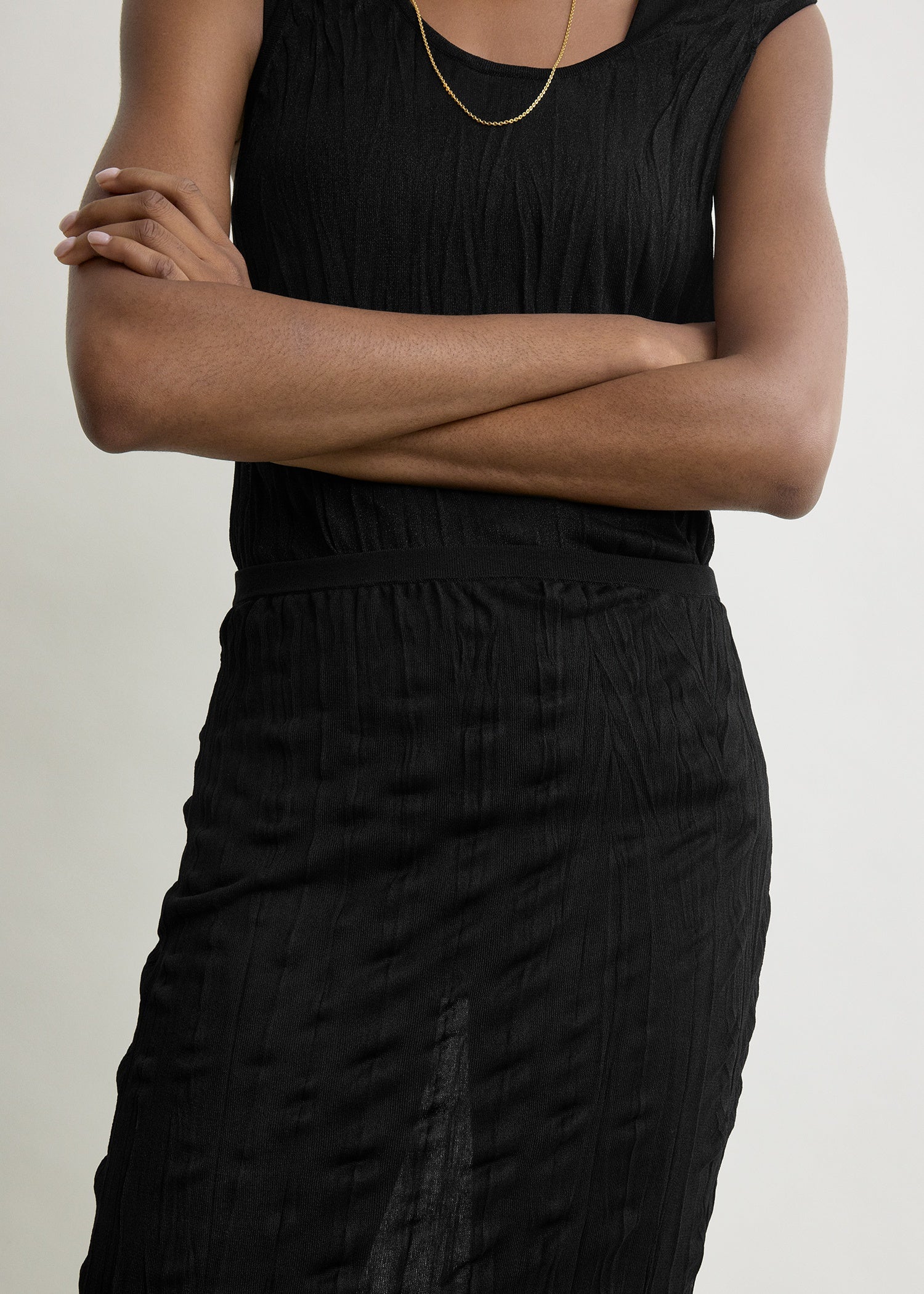 Crinkled knit skirt black - Image 4