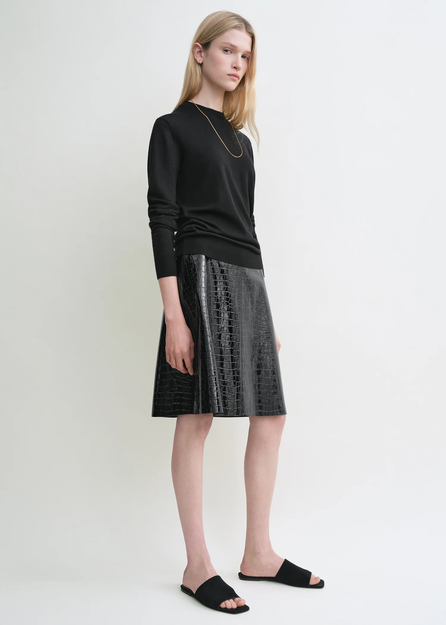Croco-embossed skirt black - Image 2