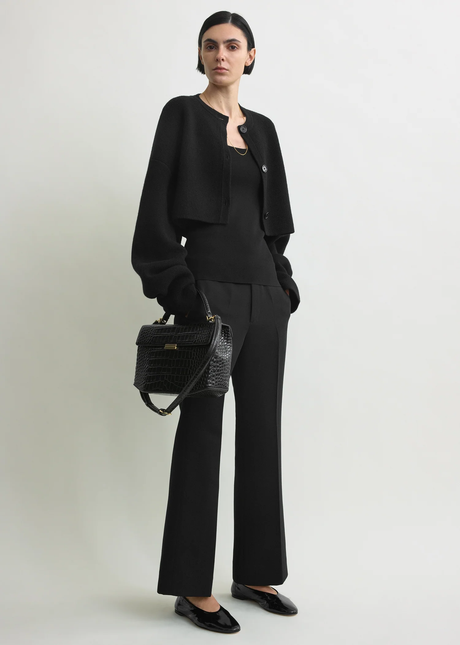 Cropped oversized cardigan black