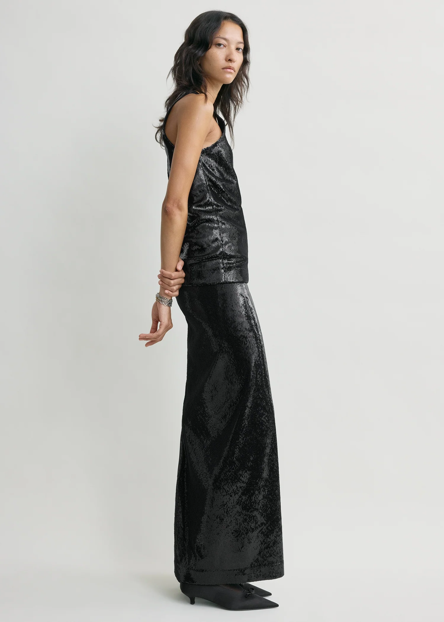 Curved sequin tank black - Image 2