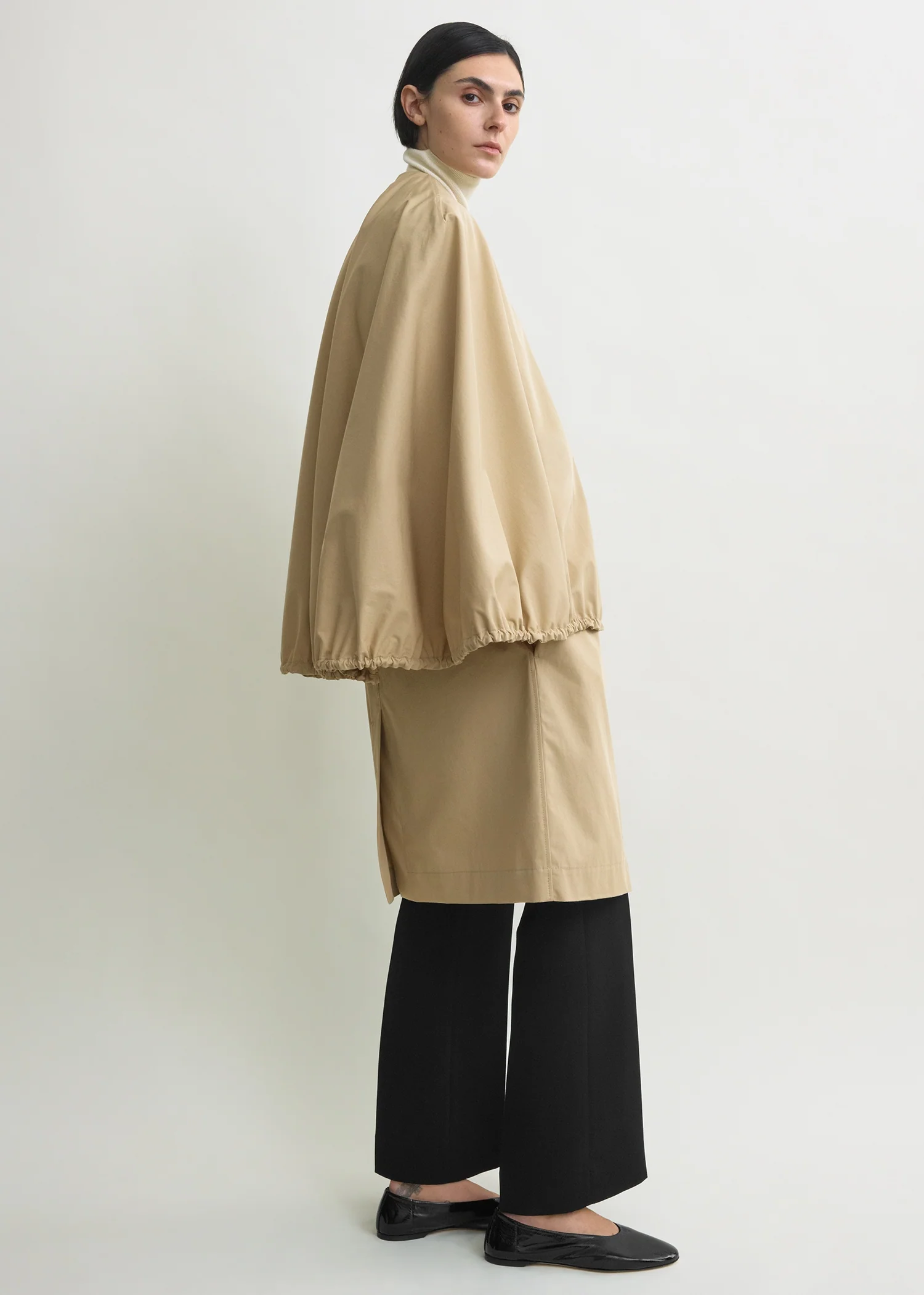 Detachable cape coat beige - Image 2