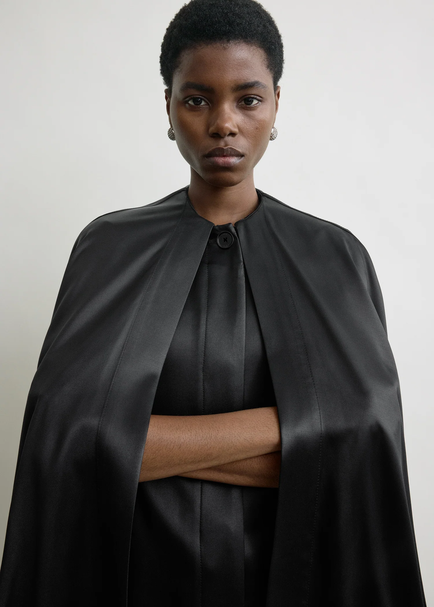 Detachable cape evening coat black - Image 4