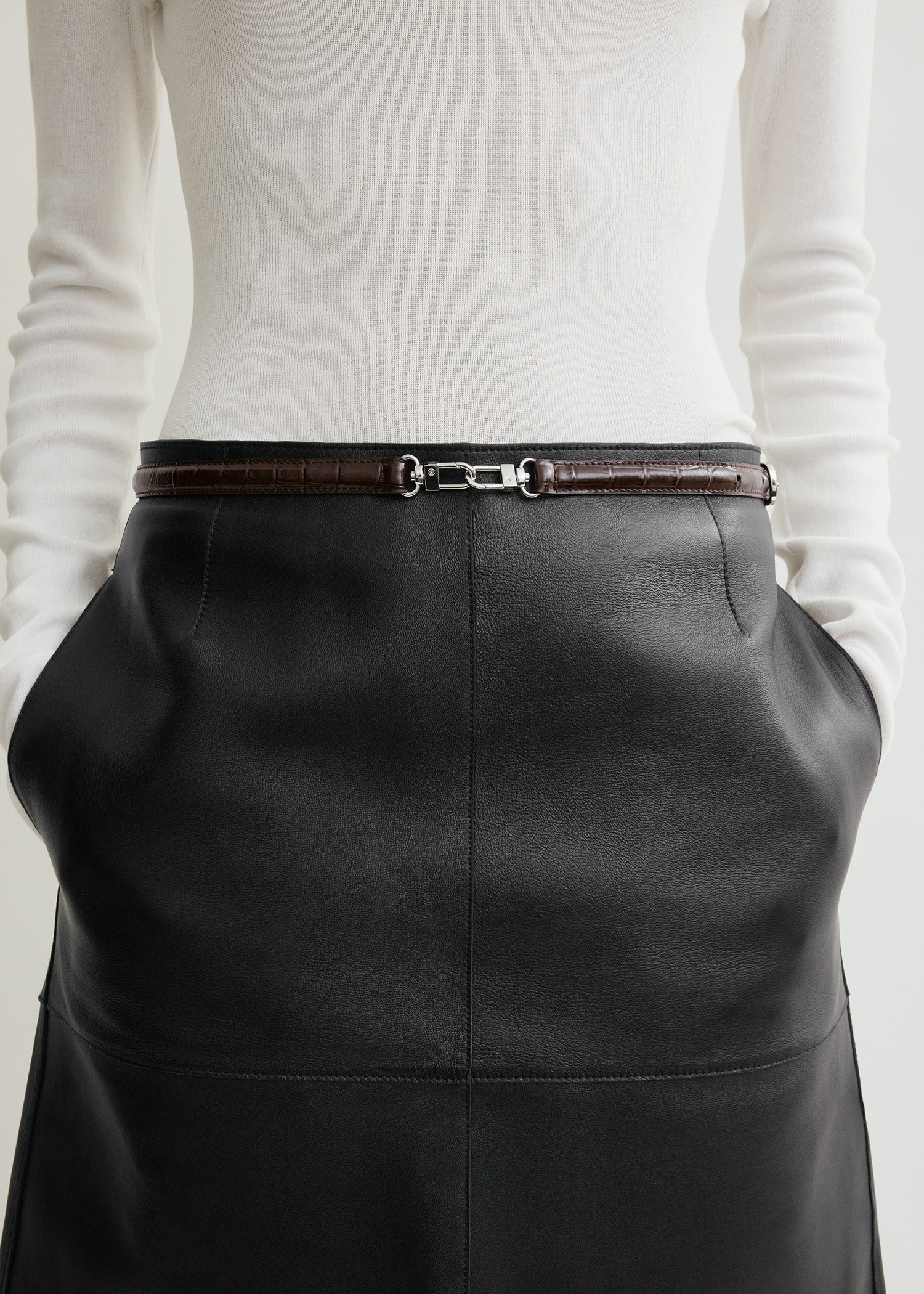 Double clasp leather belt dark brown croco - Image 2