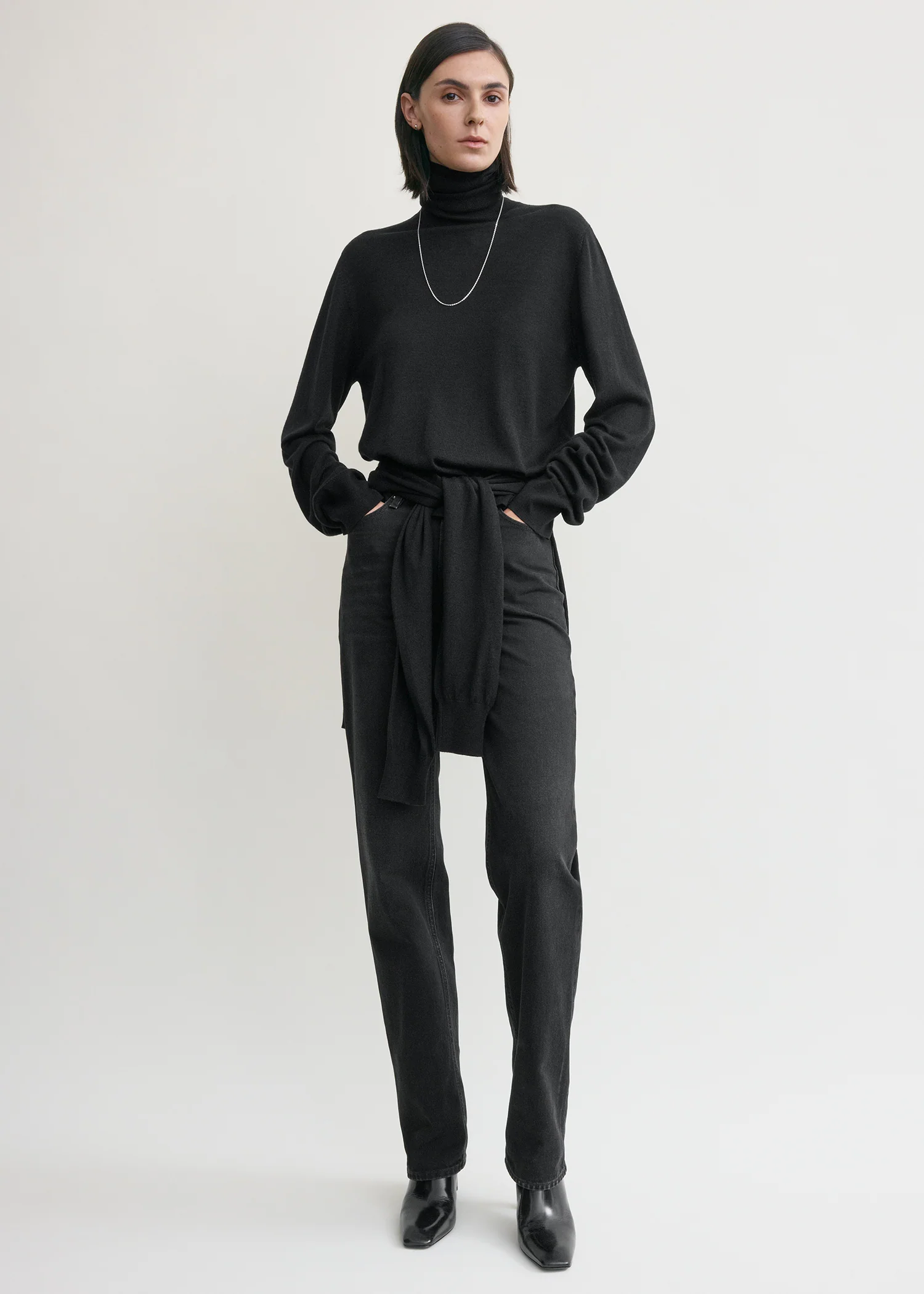 Double-sleeve turtleneck black