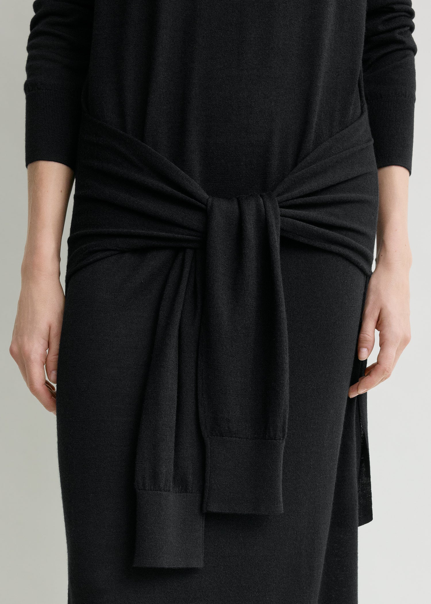 Double-sleeve turtleneck dress black - Image 5