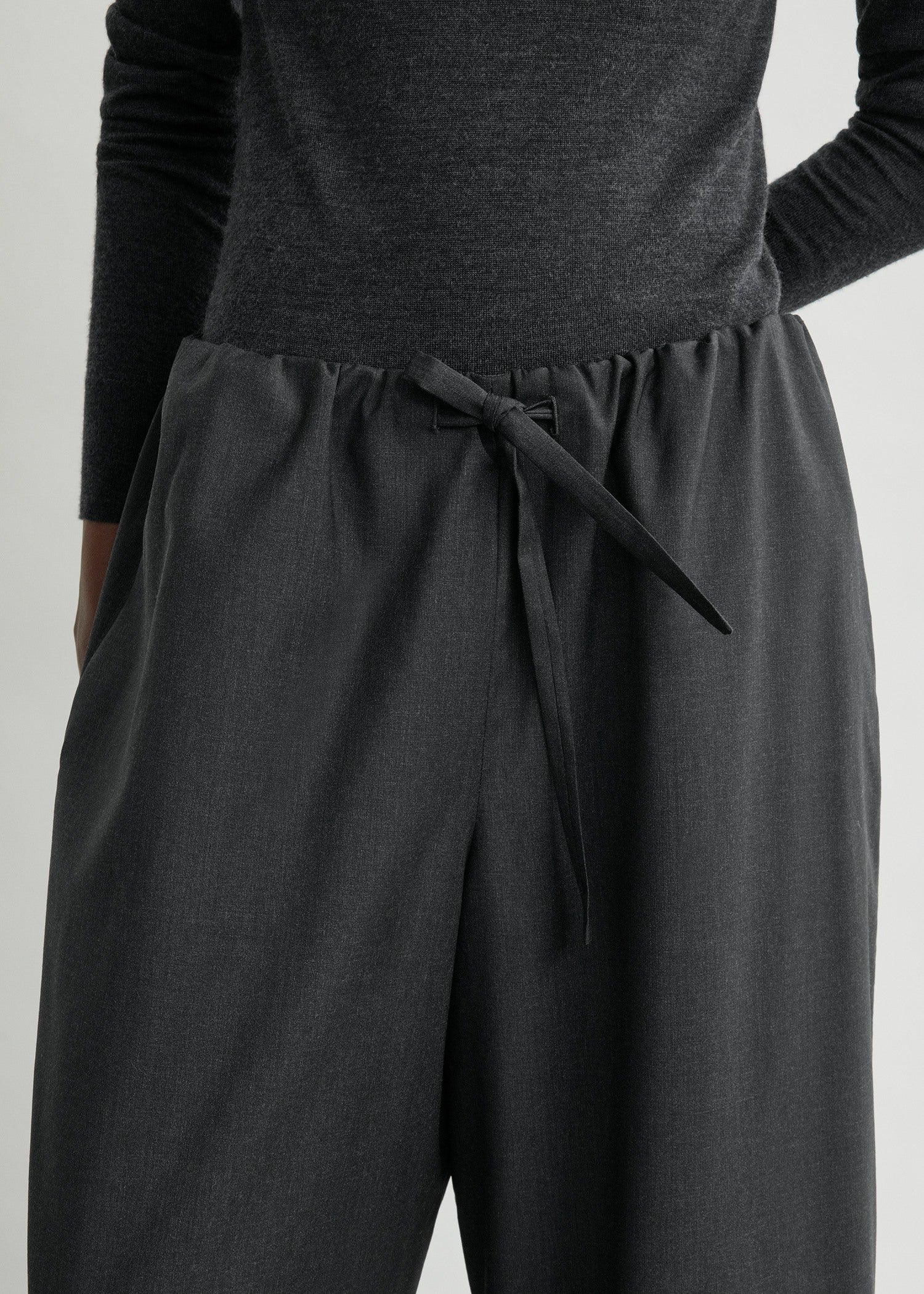 Drawstring dinner trousers charcoal melange - Image 4