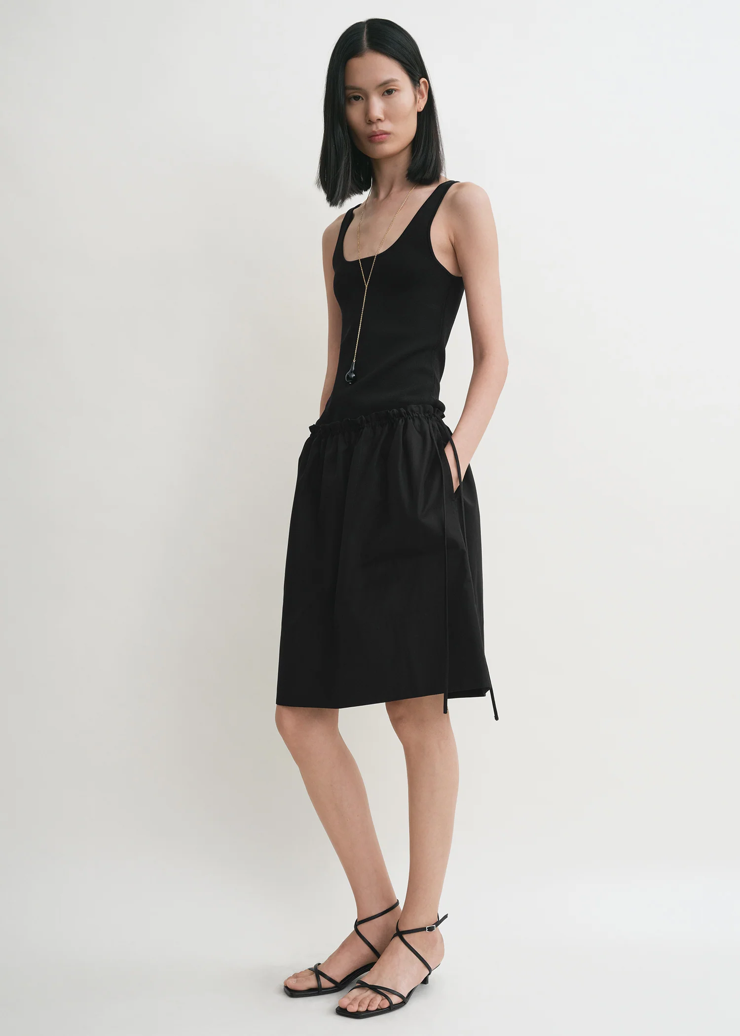 Drawstring poplin mini skirt black - Image 2