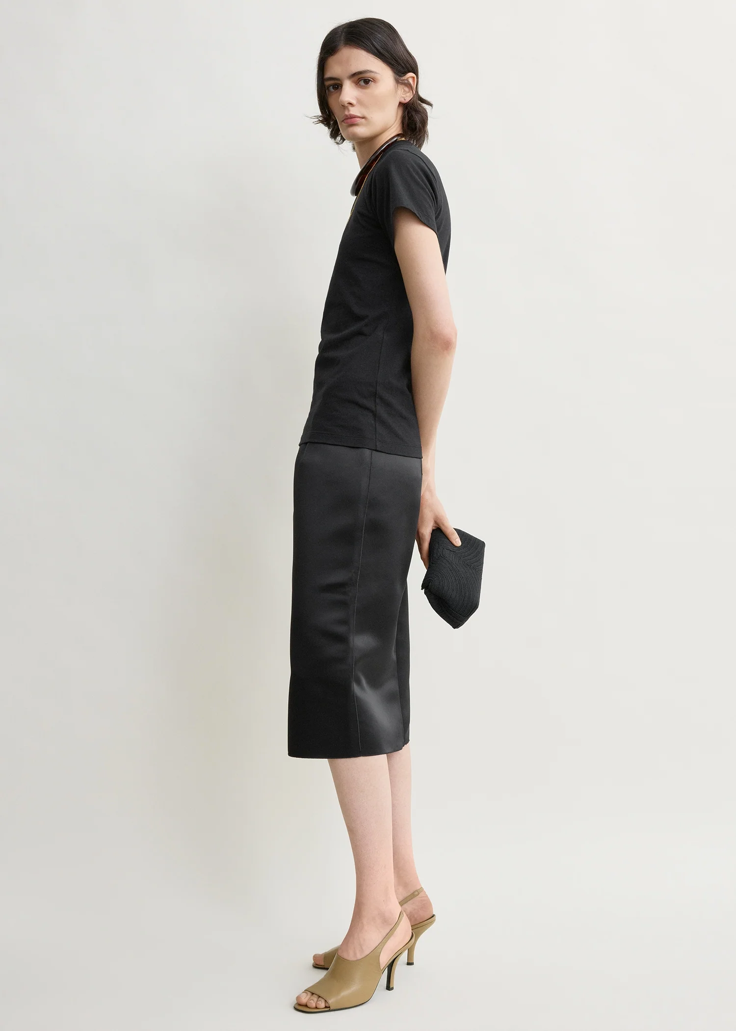 Duchess satin pencil skirt black - Image 2