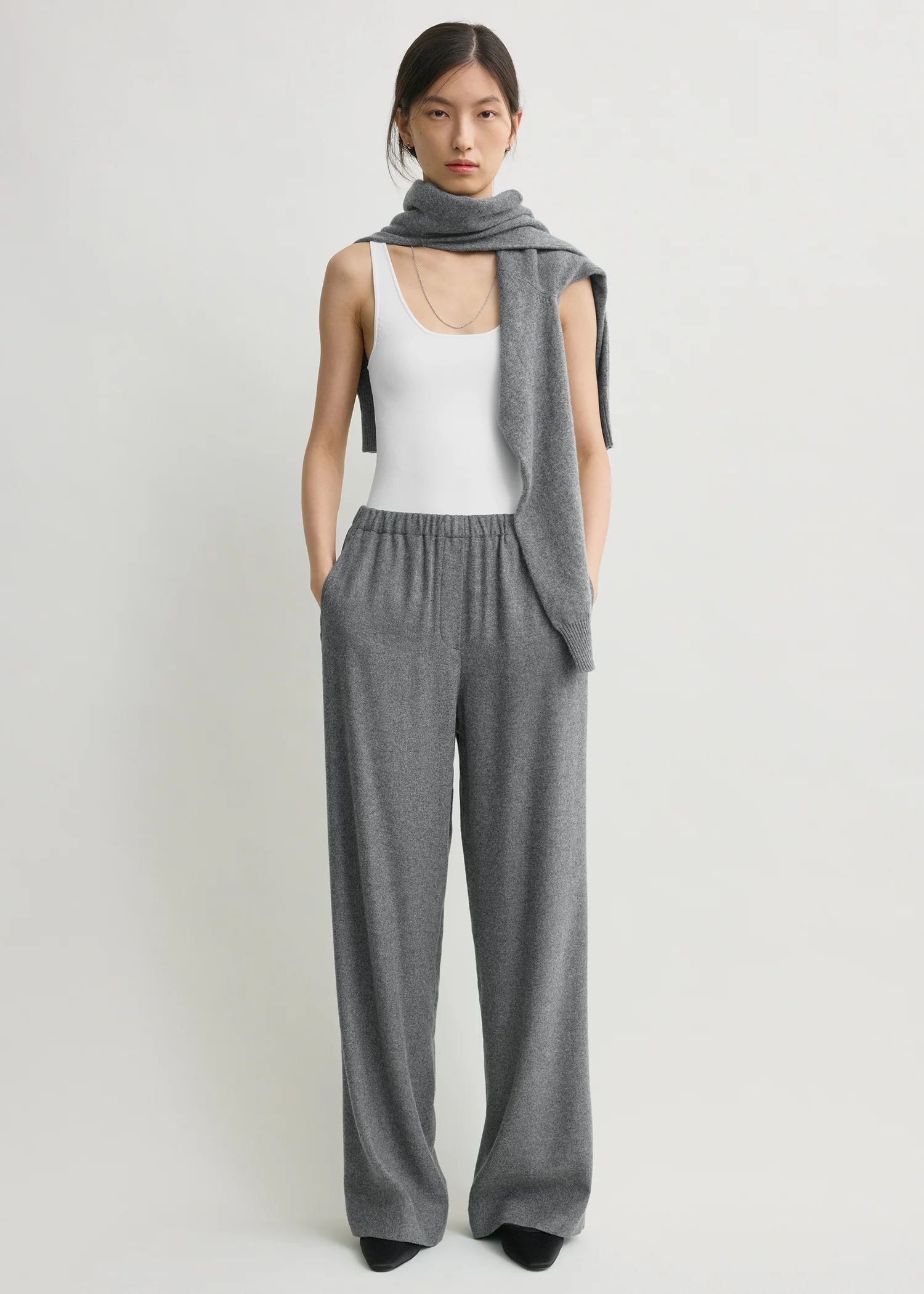 Easy flannel trousers grey petite - Image 2