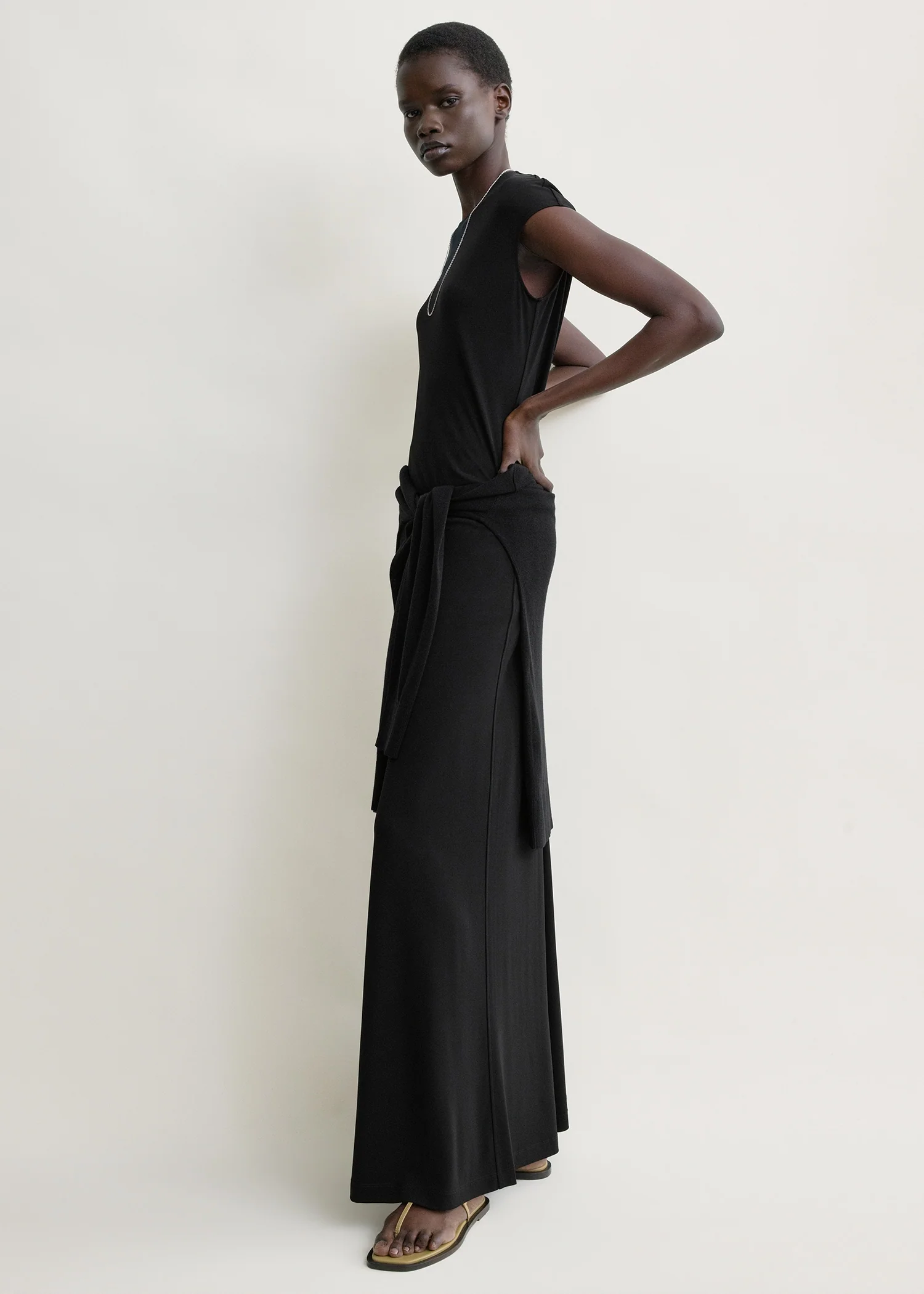 Flared jersey skirt black petite - Image 2