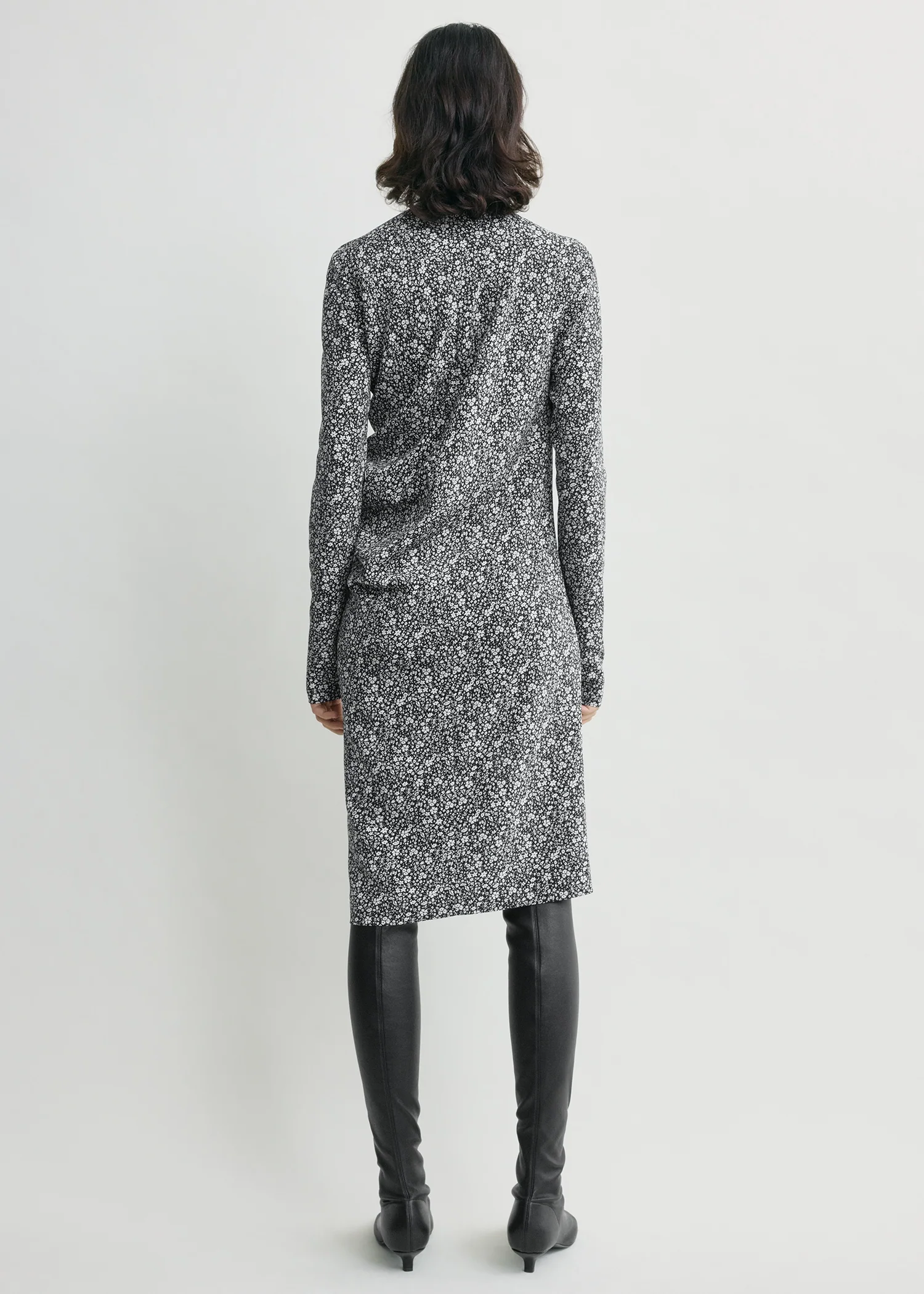 Floral twist dress black/white - Image 3