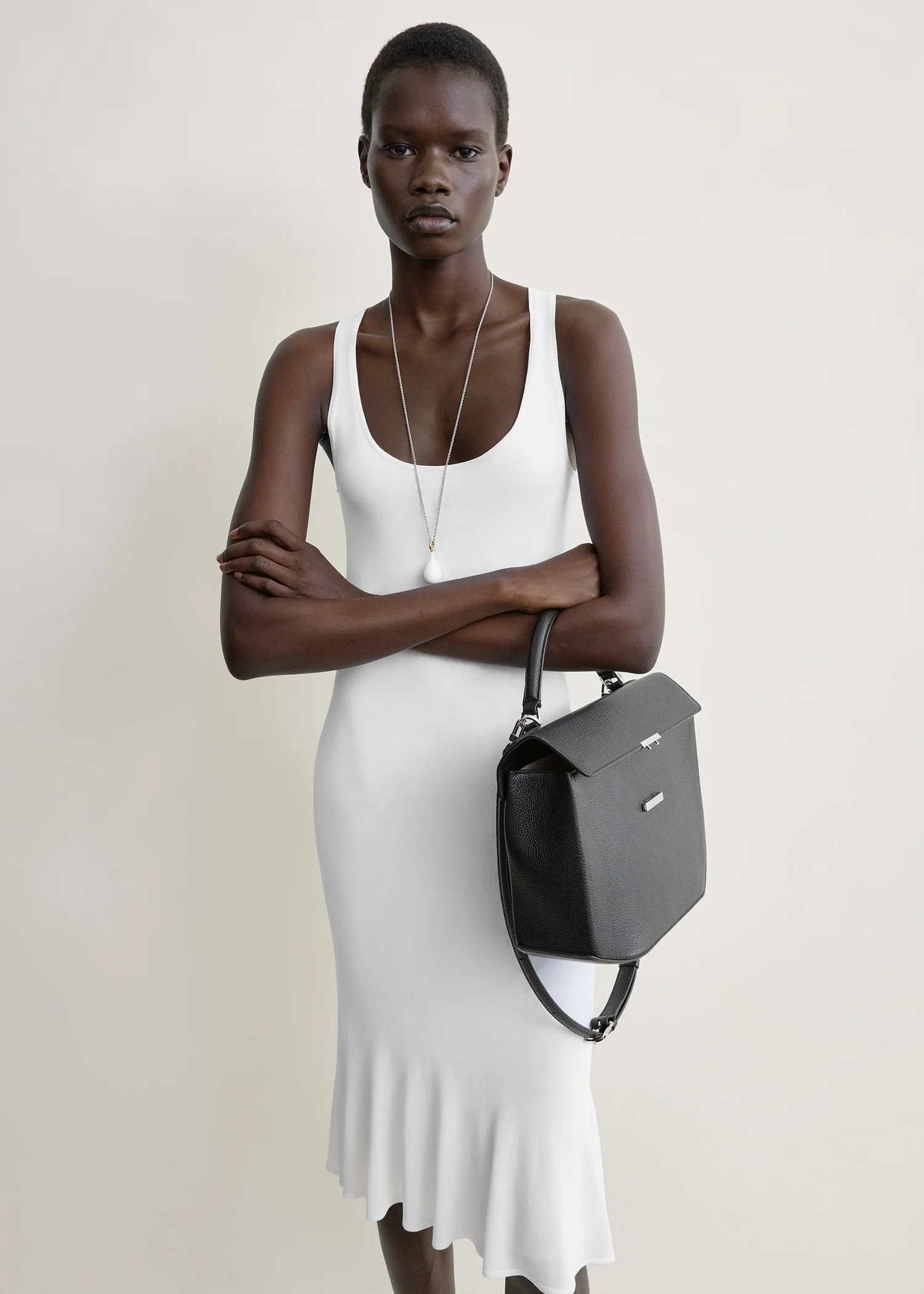 Fluted hem dress optic white petite - Image 4