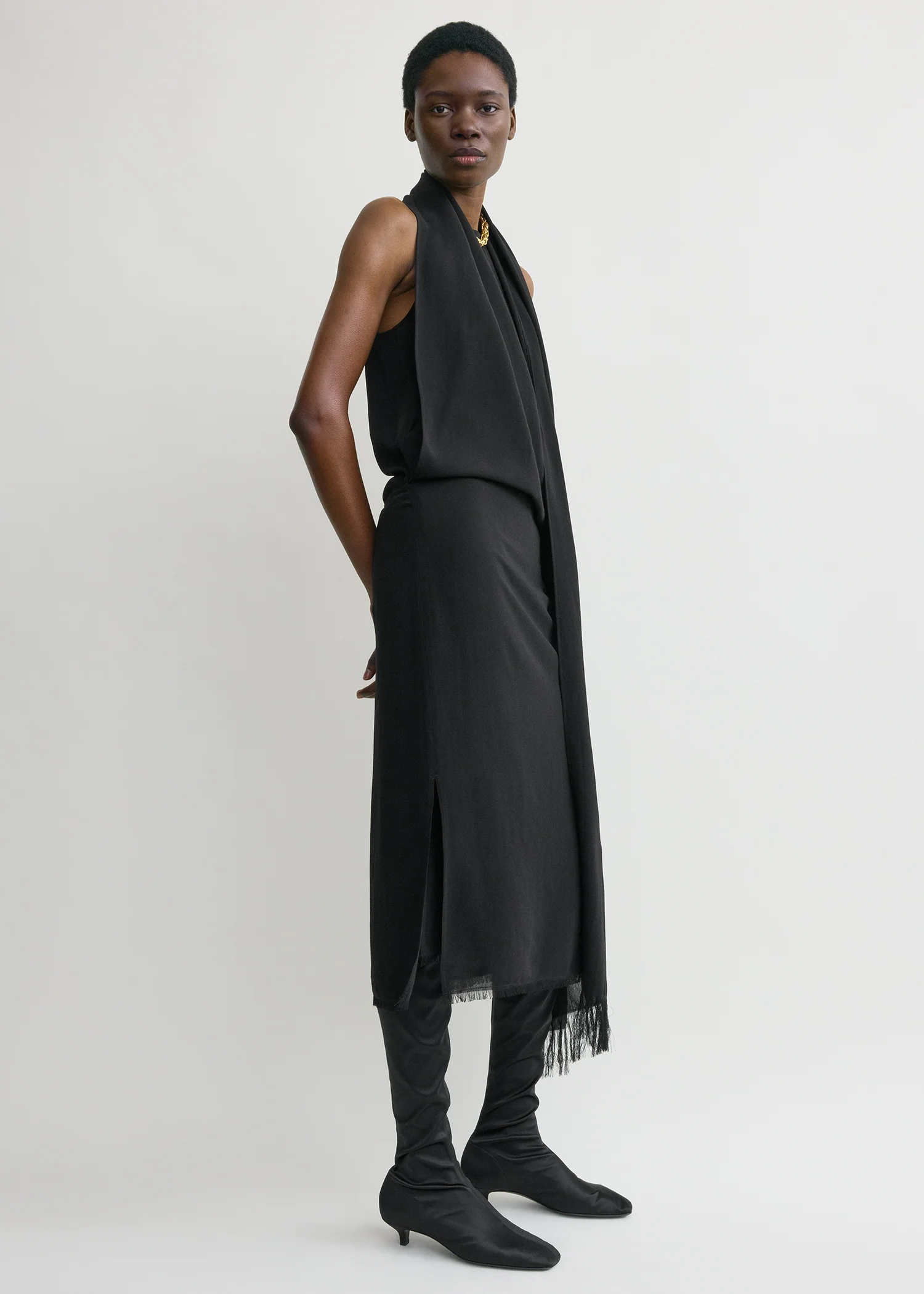 Fringed scarf dress black - Image 2