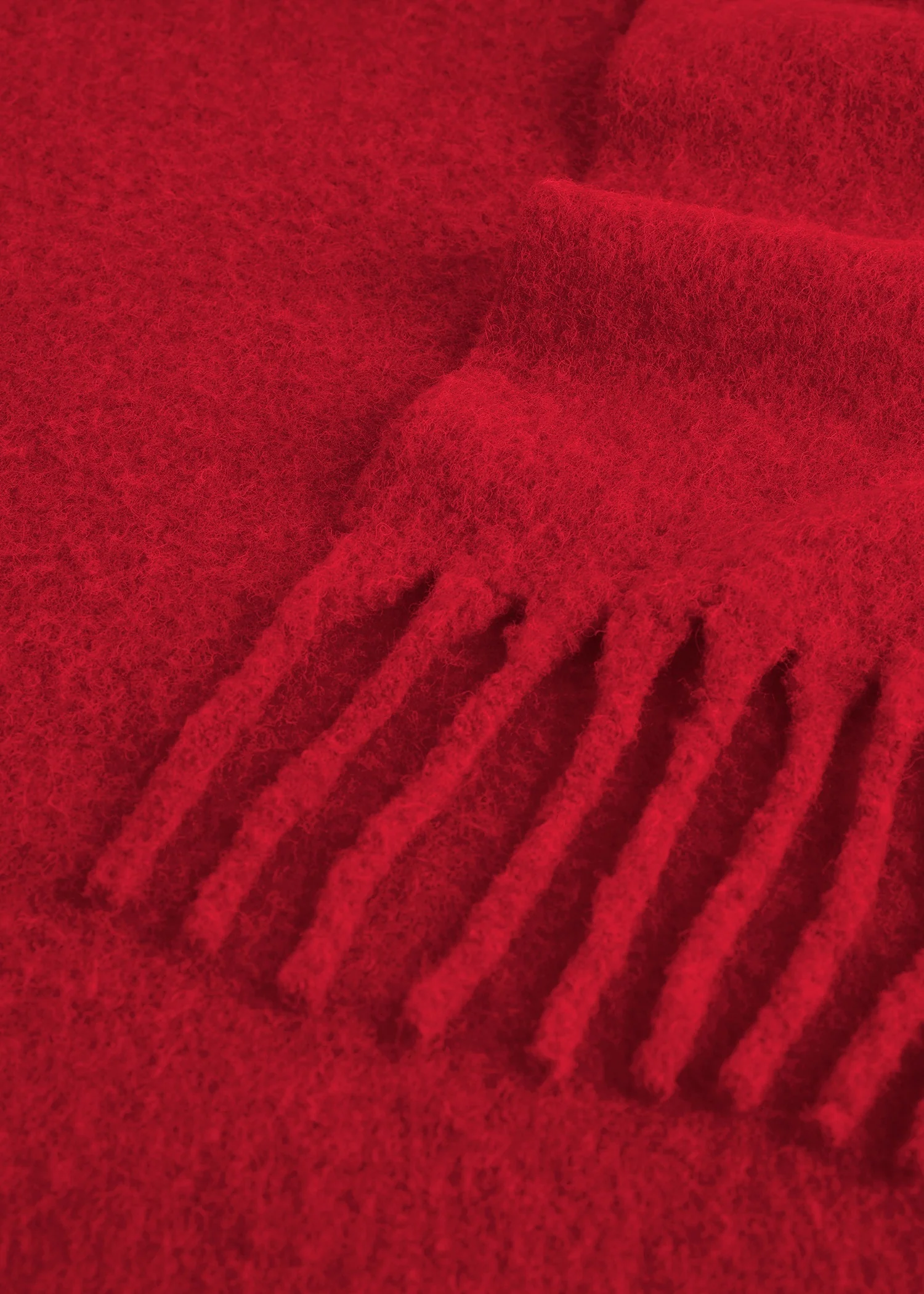 Fuzzy scarf red - Image 5