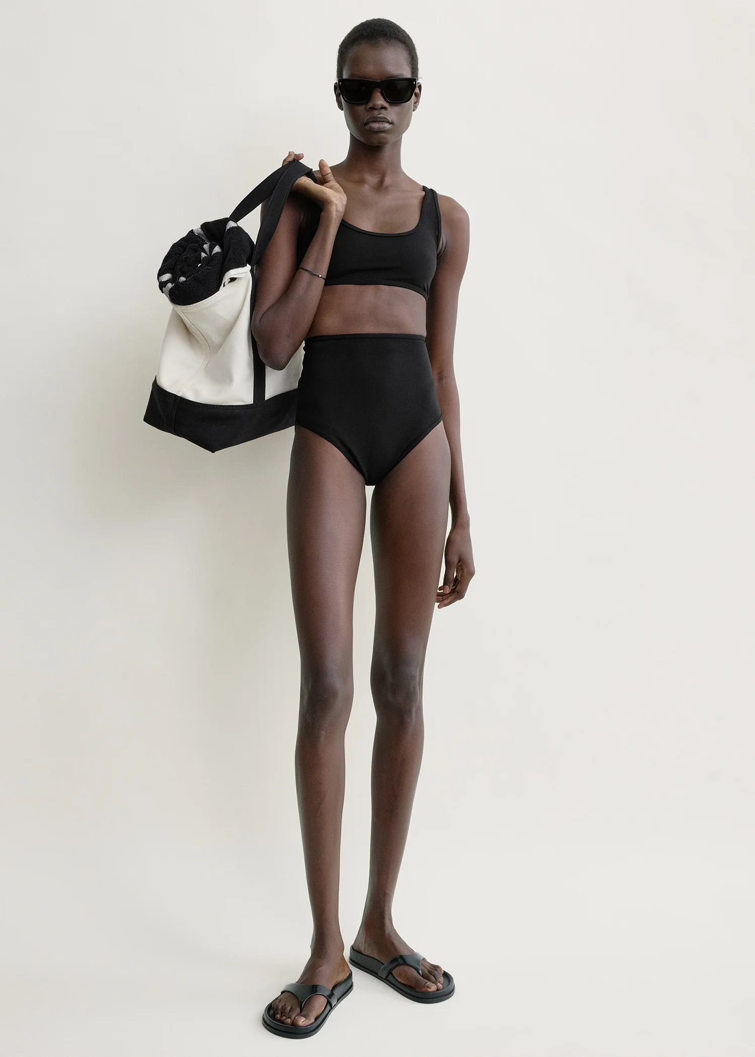 High bikini bottoms black - Image 2