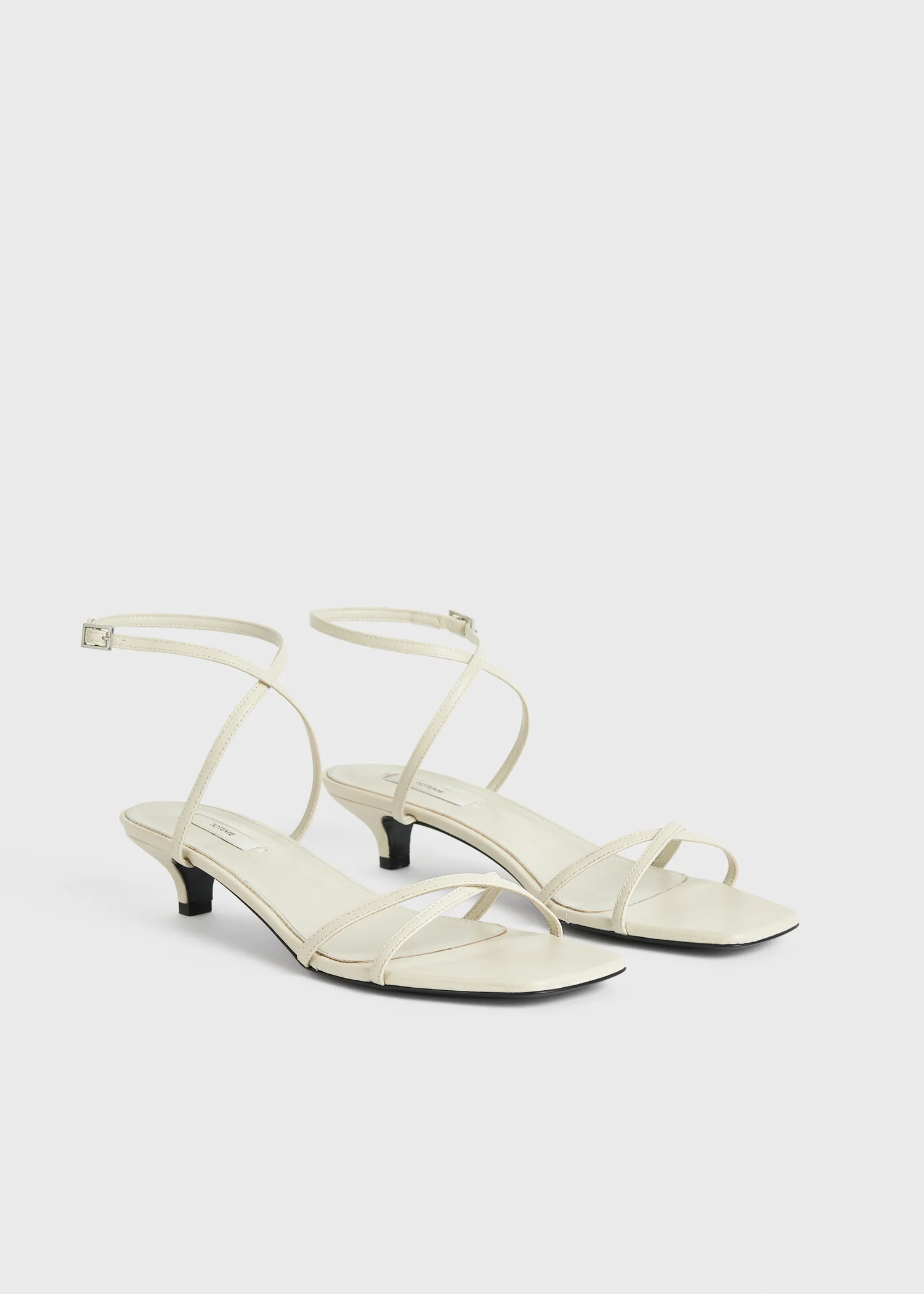 Leather crossover sandals off-white - Image 7