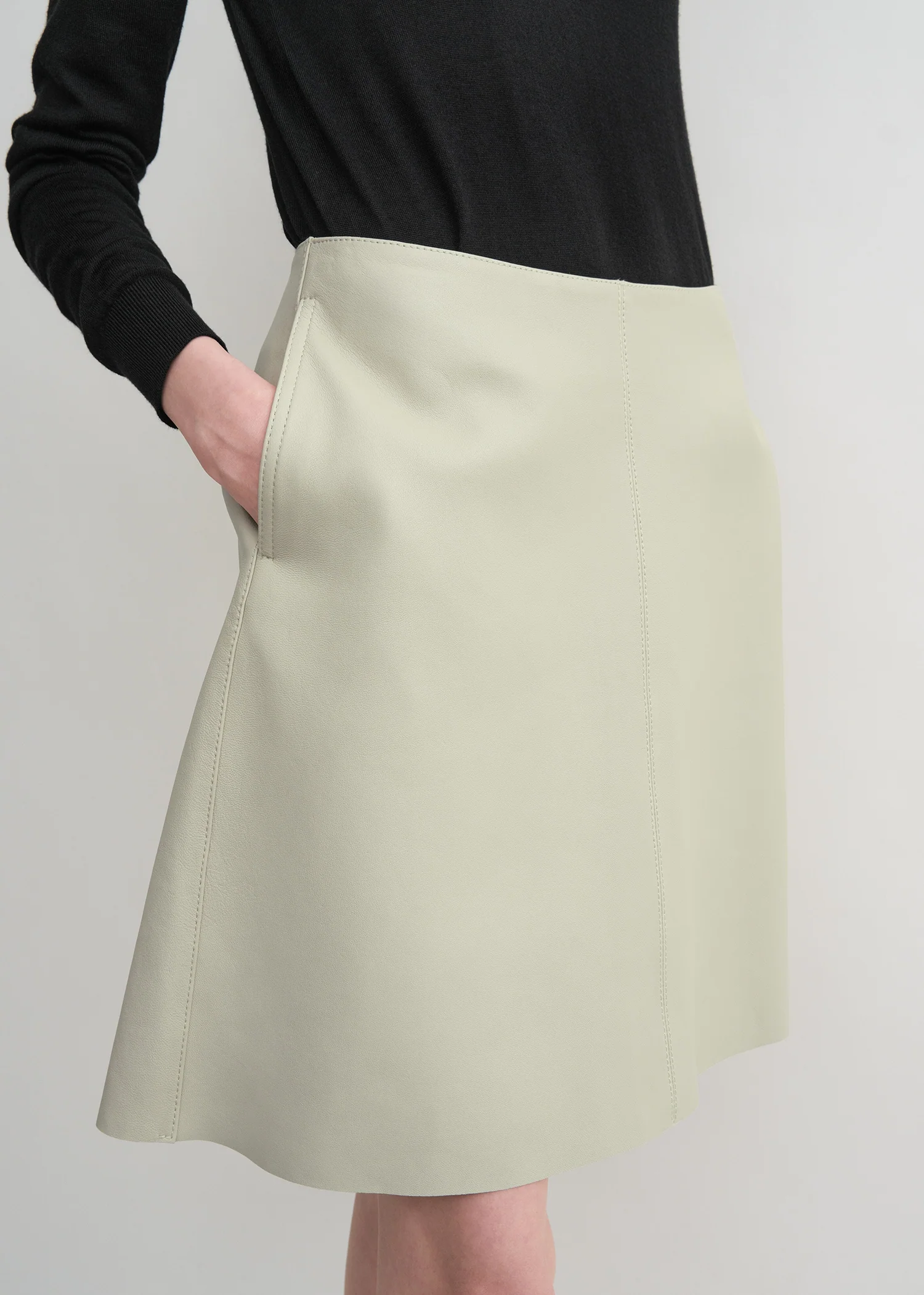 Leather skirt peanut - Image 4