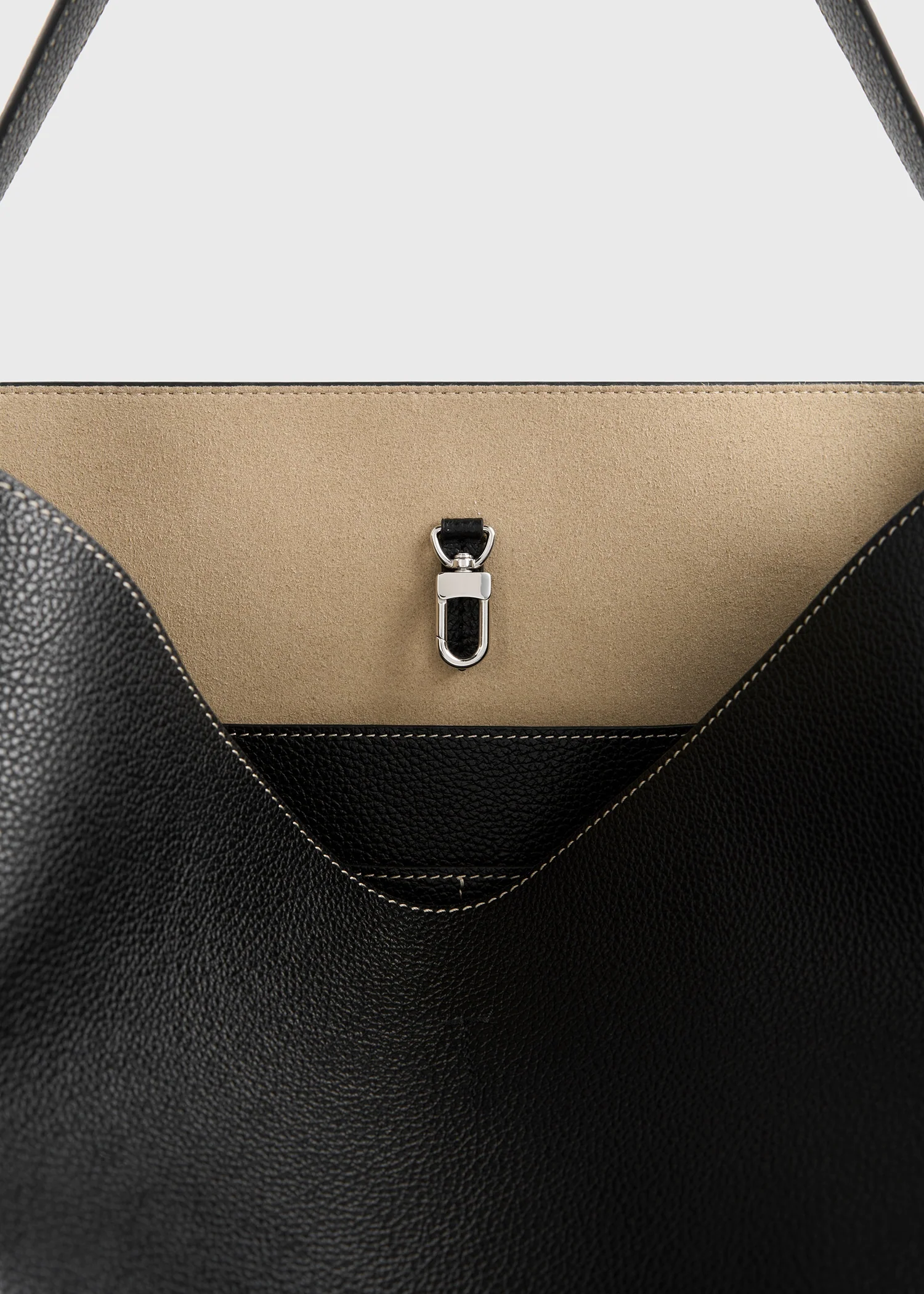 Medium belted grained-leather tote black - Image 5