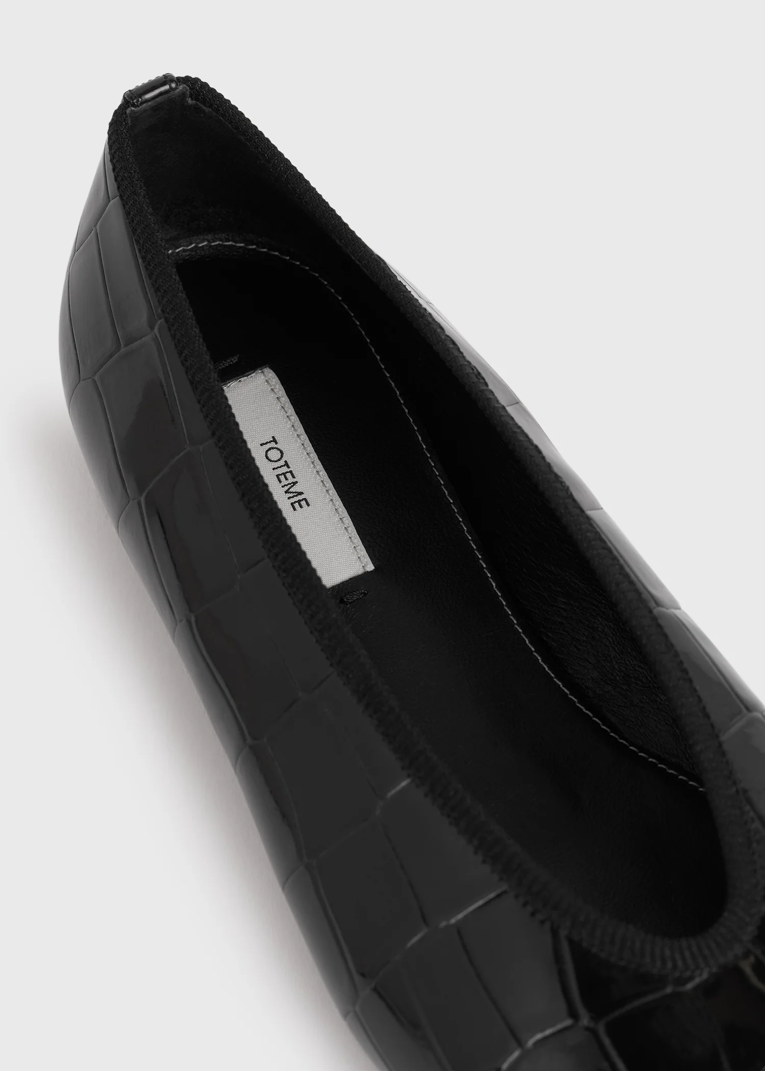 Minimalist croco-embossed ballerinas black - Image 5