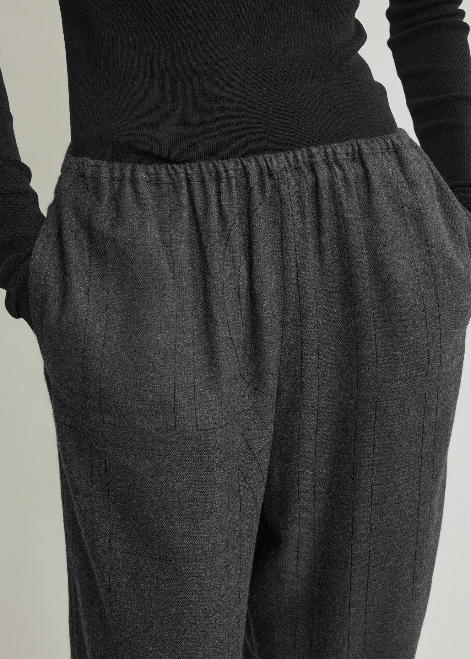 Monogram flannel pj bottoms charcoal - Image 4